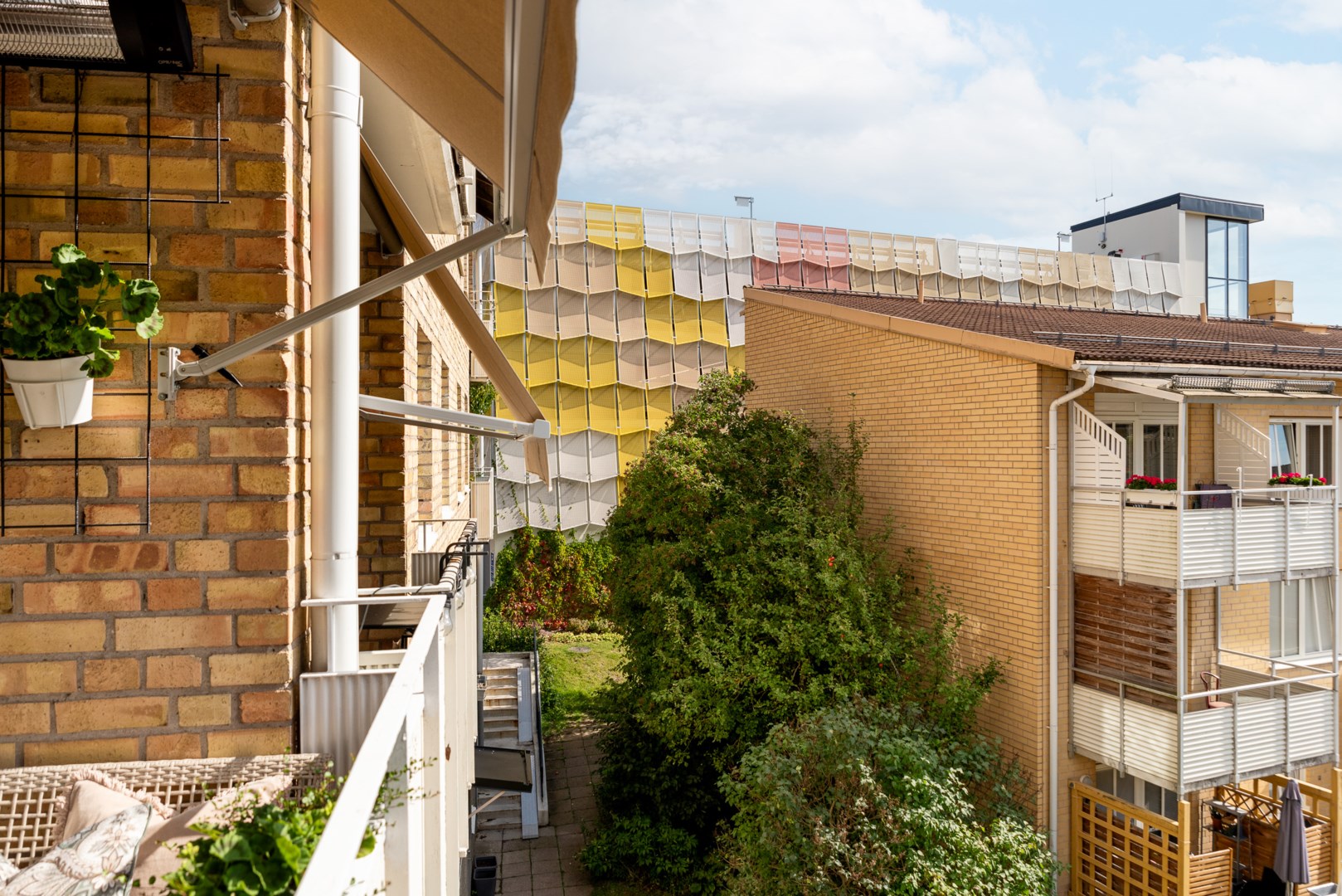 Bostadsbild från Hammarbygatan 5B, Såld i Oxbacken, Västerås