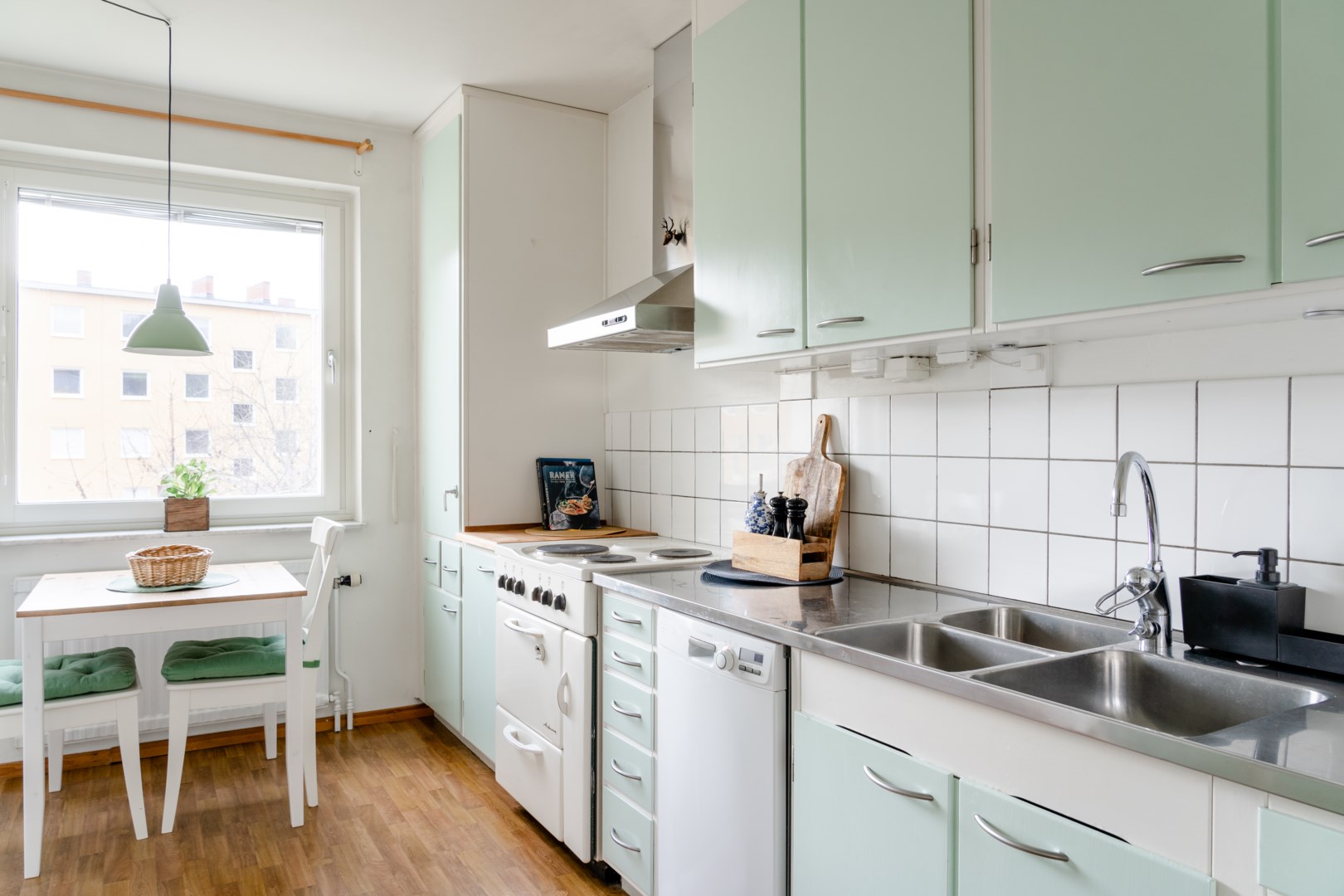 Bostadsbild från Gnejsvägen 14A, Såld i Eriksberg, Uppsala