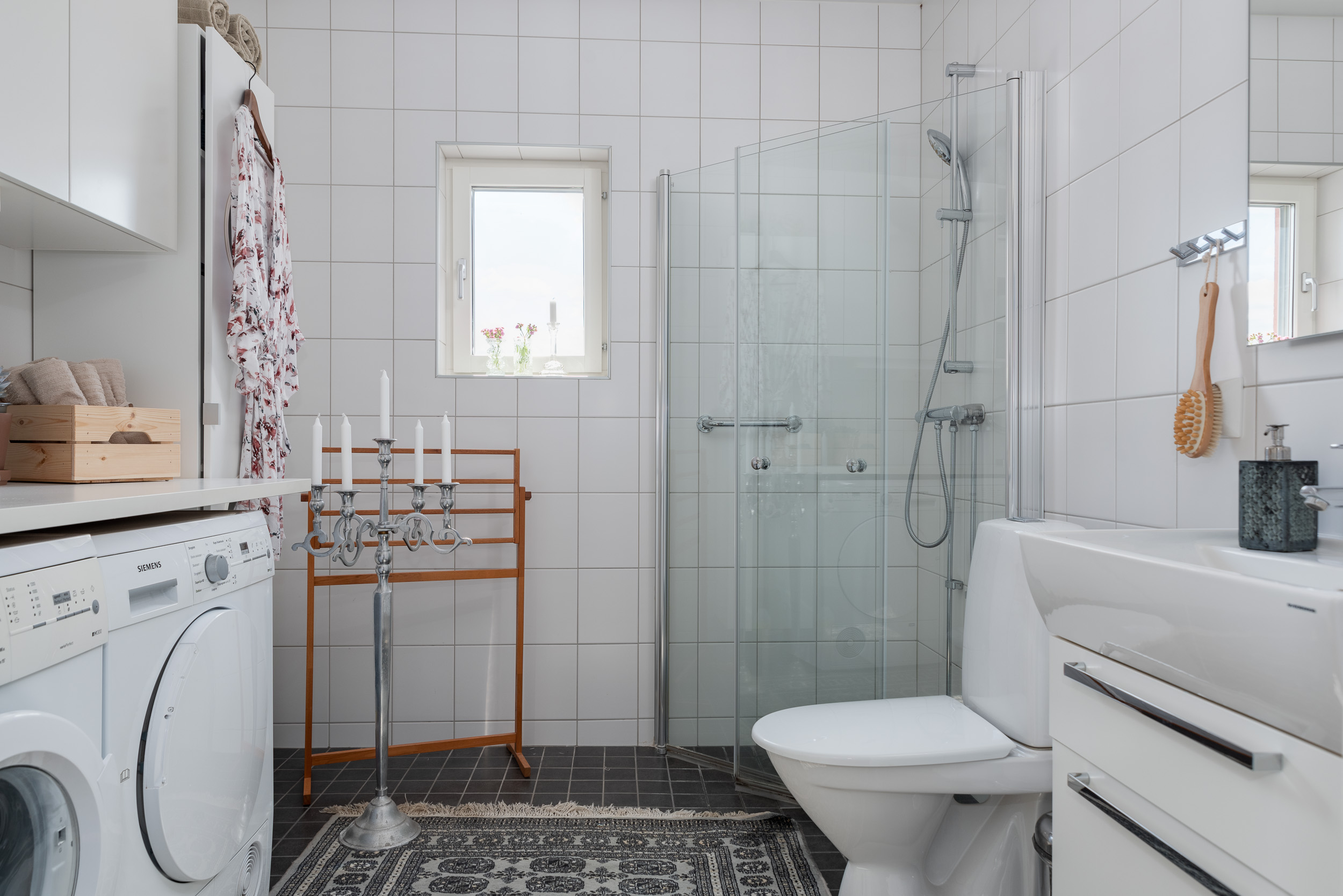 Bostadsbild från Råsegelgatan 12, Såld i Öster Mälarstrand, Västerås