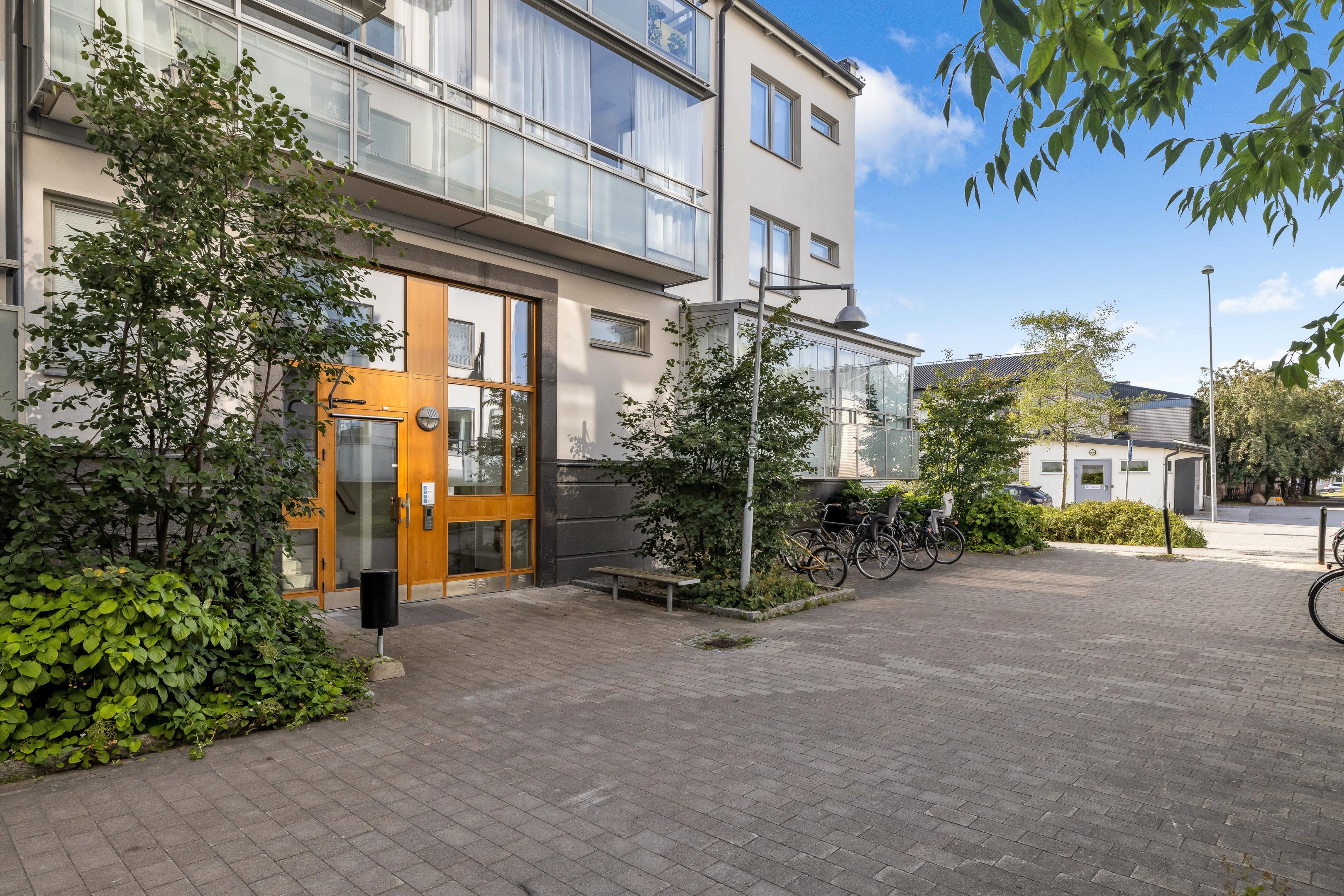 Bostadsbild från Råbyvägen 38, Såld i Kapellgärdet, Uppsala