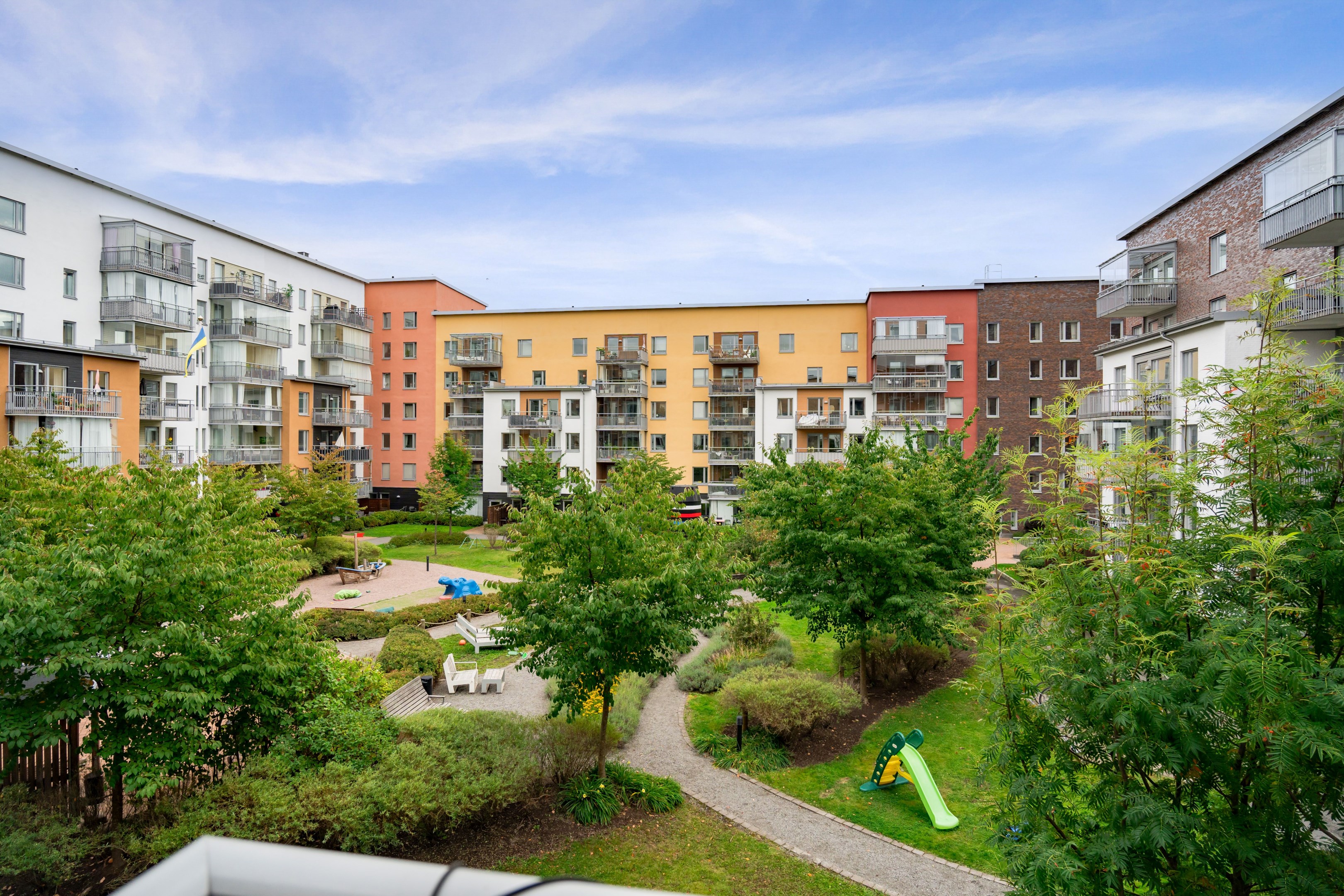 Bostadsbild från Tullgarnsgatan 14, Såld i Kungsängen, Uppsala