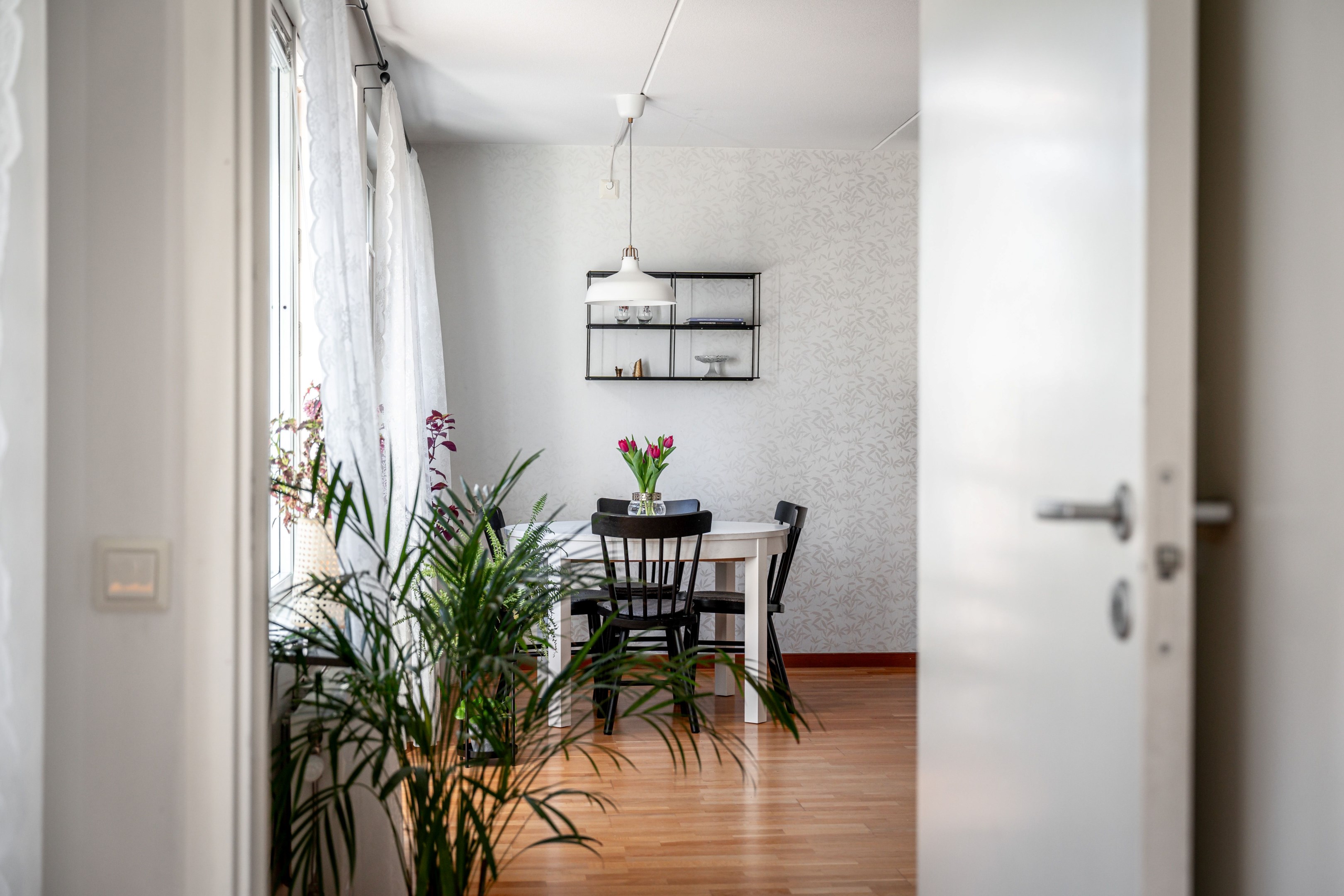 Bostadsbild från Tullgarnsgatan 7, Såld i Kungsängen, Uppsala