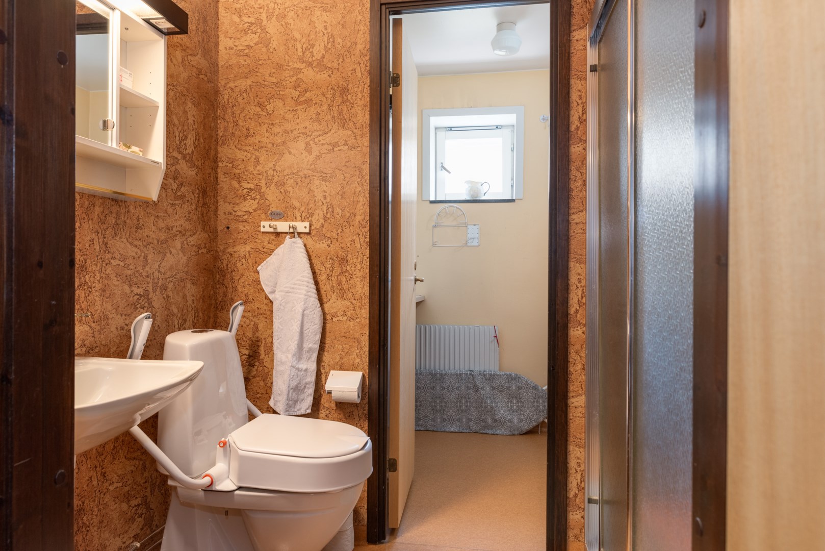 Bostadsbild från Floragatan 19A, Såld i Vasastaden, Västerås