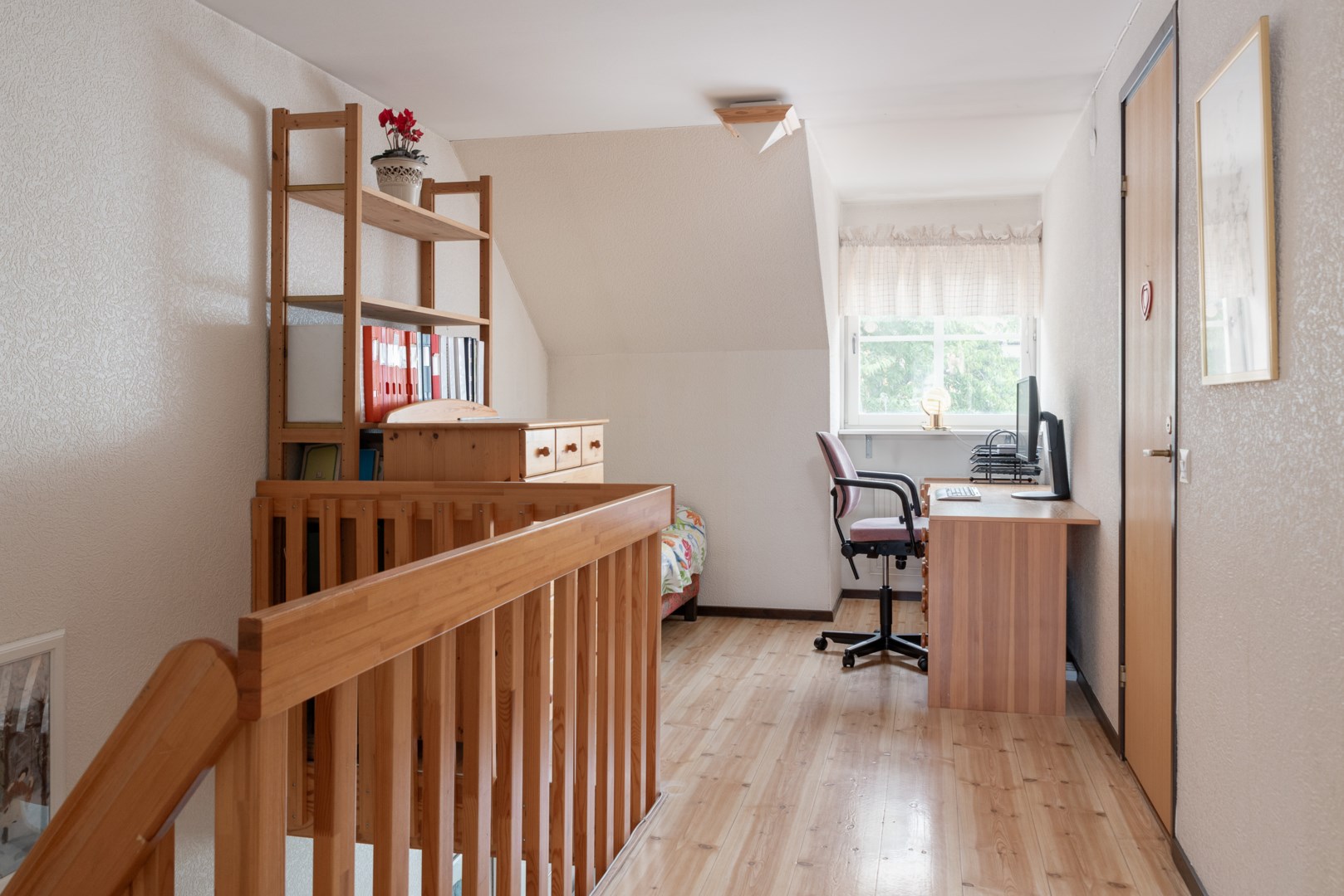 Bostadsbild från Floragatan 19A, Såld i Vasastaden, Västerås