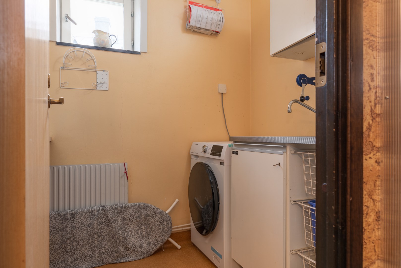 Bostadsbild från Floragatan 19A, Såld i Vasastaden, Västerås