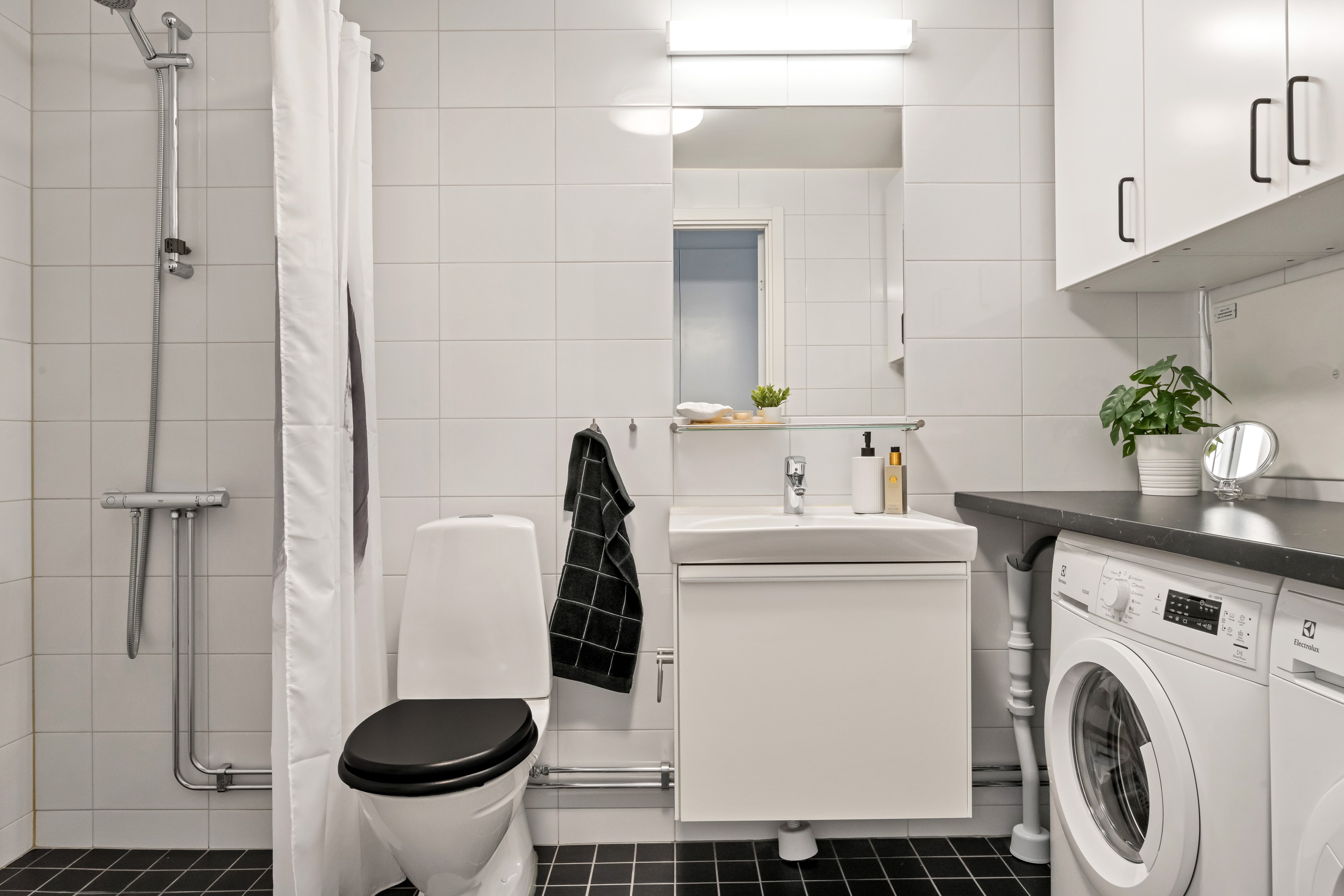 Bostadsbild från Torgny Segerstedts allé 4, Såld i Rosendal, Uppsala