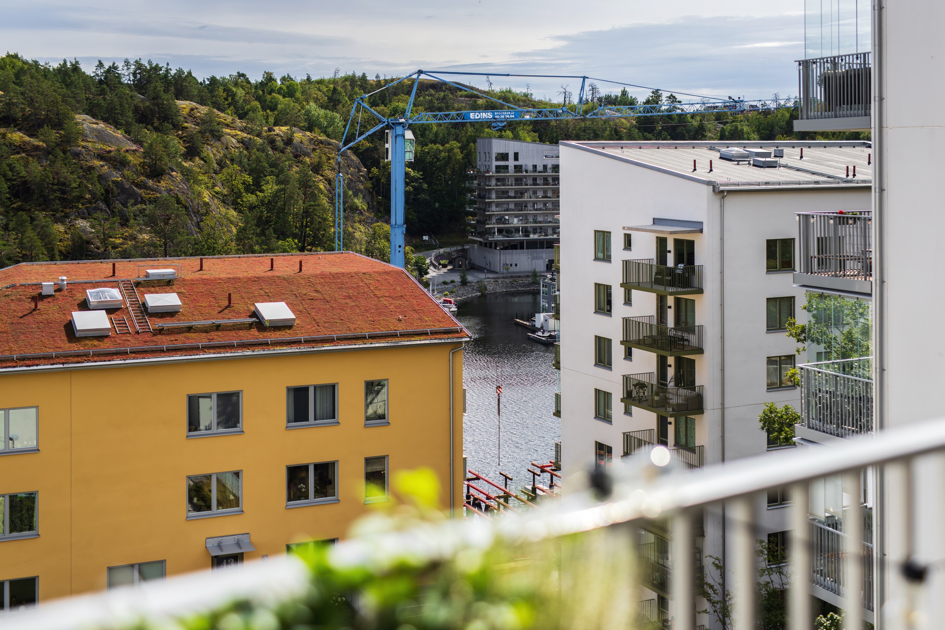 Bostadsbild från Kvarnholmsvägen 108, Kommande i Kvarnholmen, Nacka