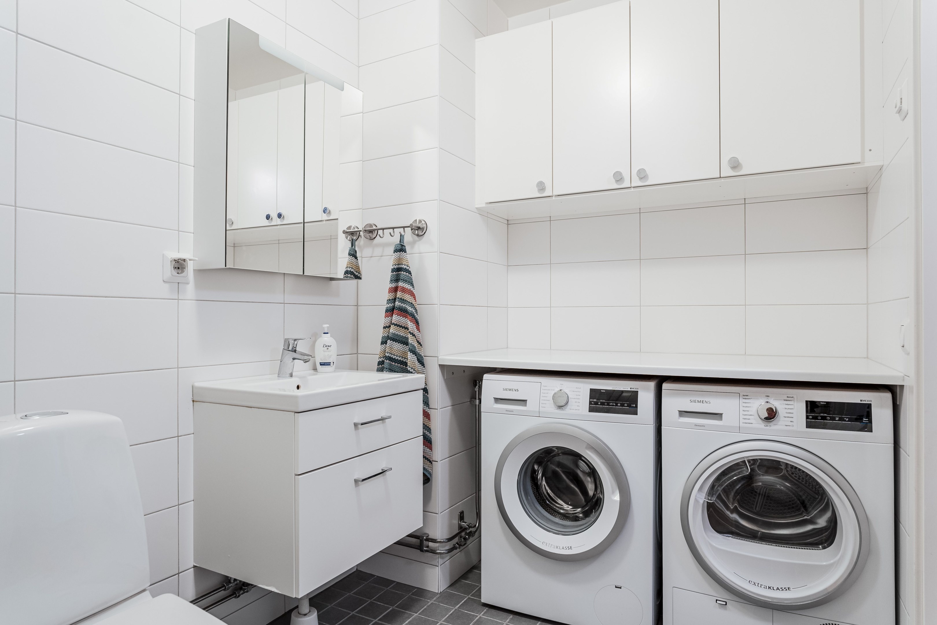 Bostadsbild från Torgny Segerstedts allé 28, Såld i Rosendal, Uppsala