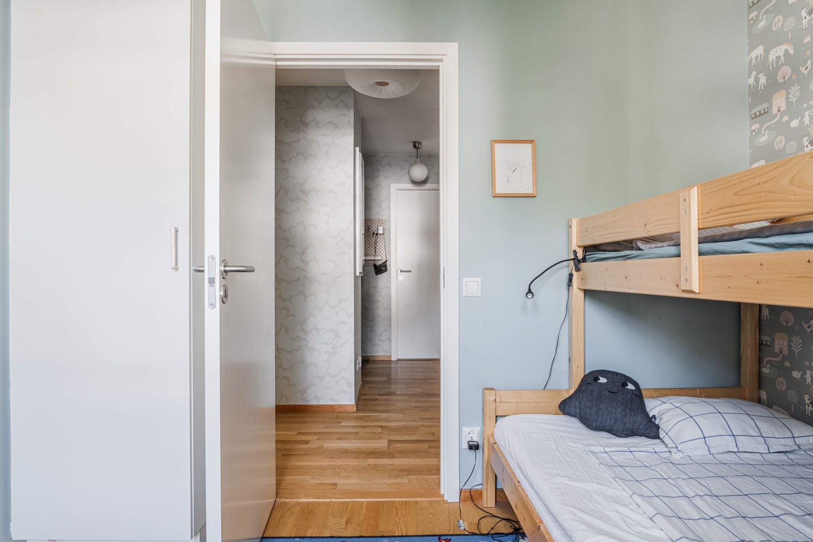 Bostadsbild från Torgny Segerstedts allé 28, Såld i Rosendal, Uppsala