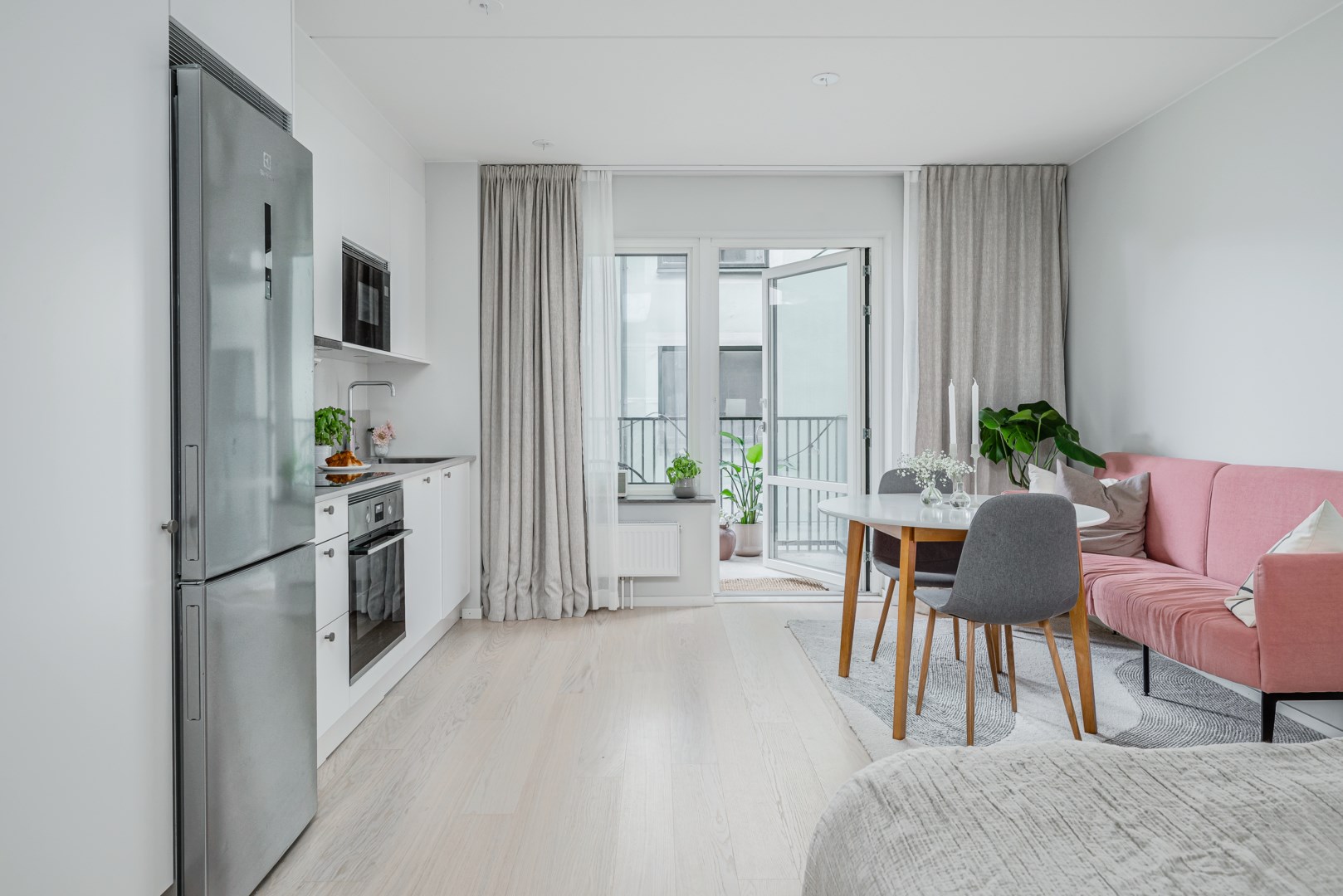 Bostadsbild från Gärdes Backe 3C, Såld i Inverness, Danderyd