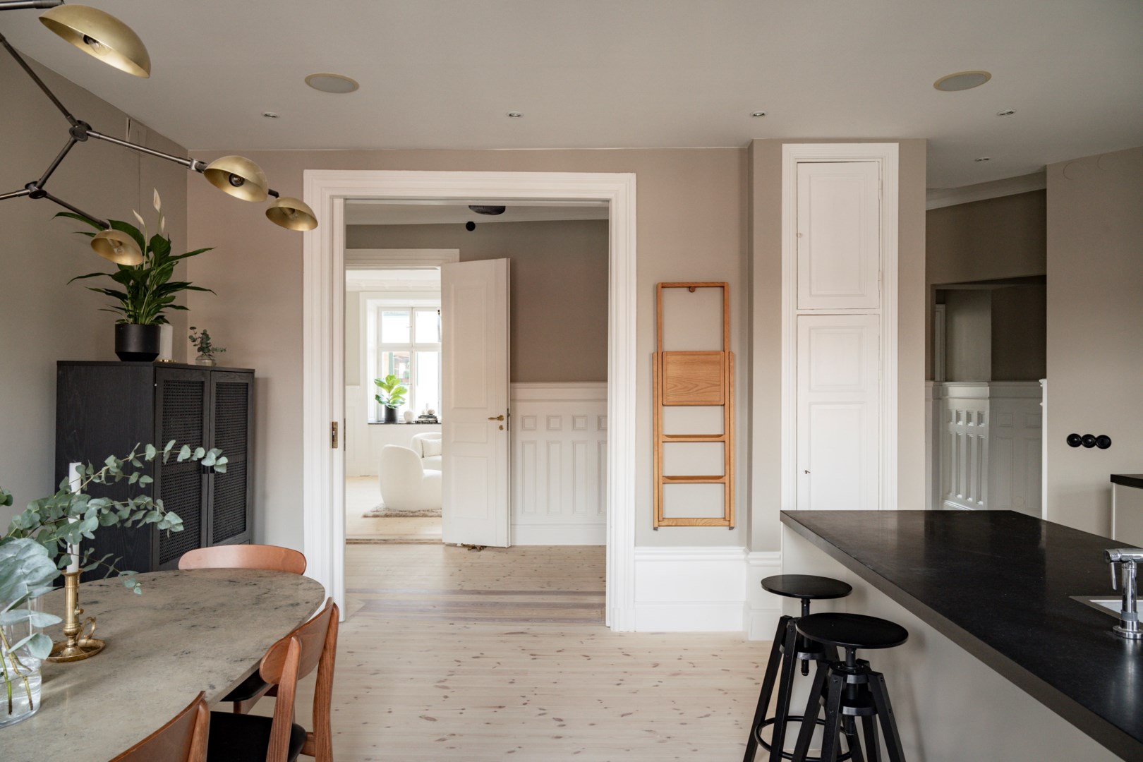 Bostadsbild från Upplandsgatan 48, 4tr, Såld i Vasastan - Odenplan, Stockholm