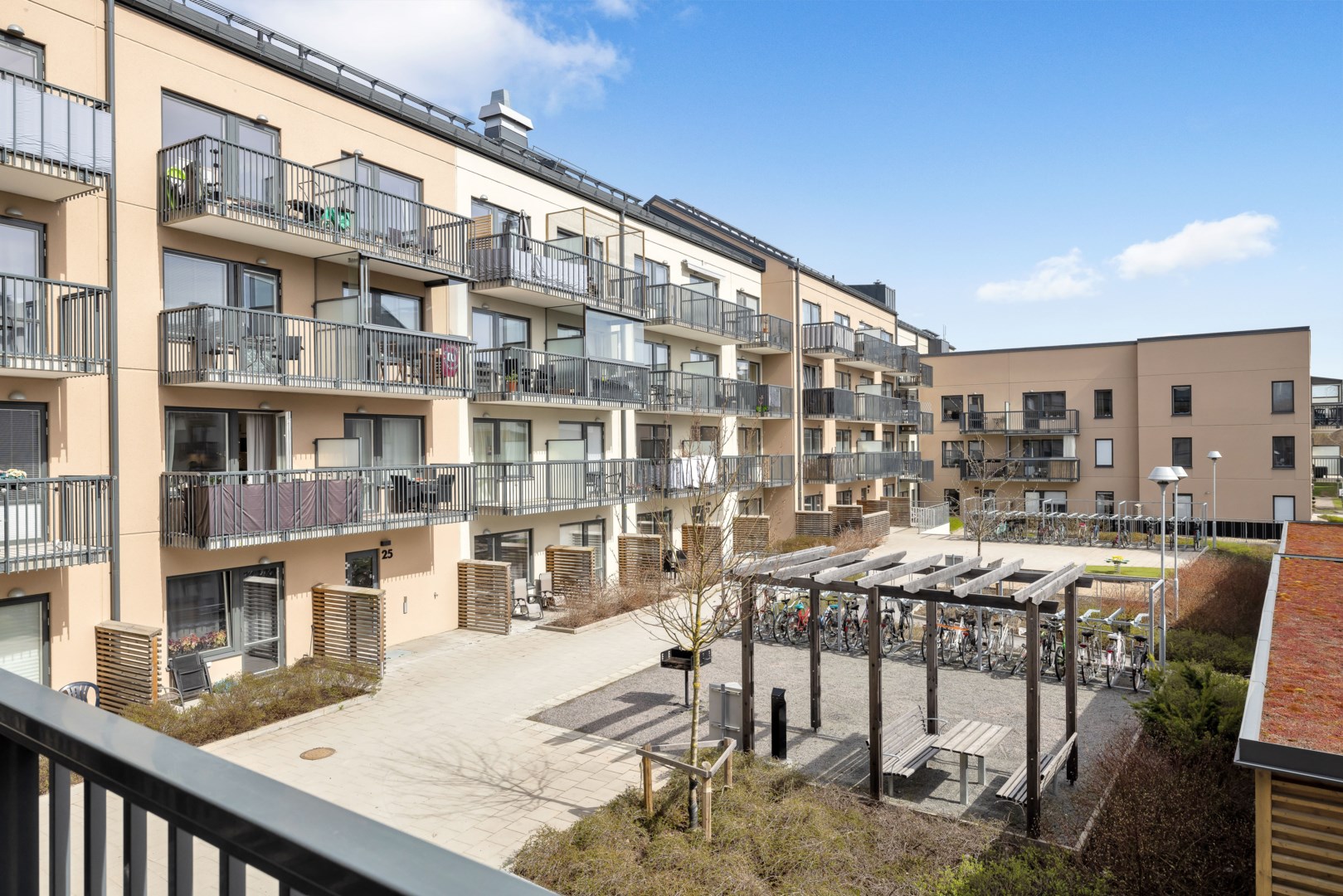 Bostadsbild från Gamla Uppsalagatan 123, Till salu i Nyby, Uppsala