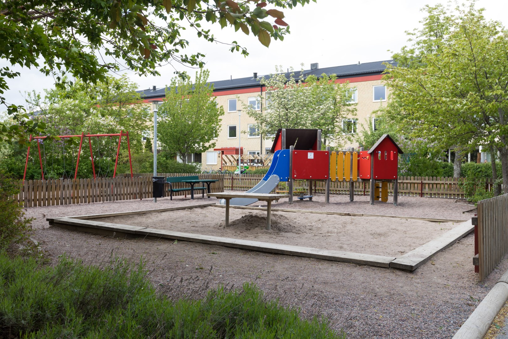 Bostadsbild från Viktor Rydbergsgatan 33, Såld i Nyby, Uppsala