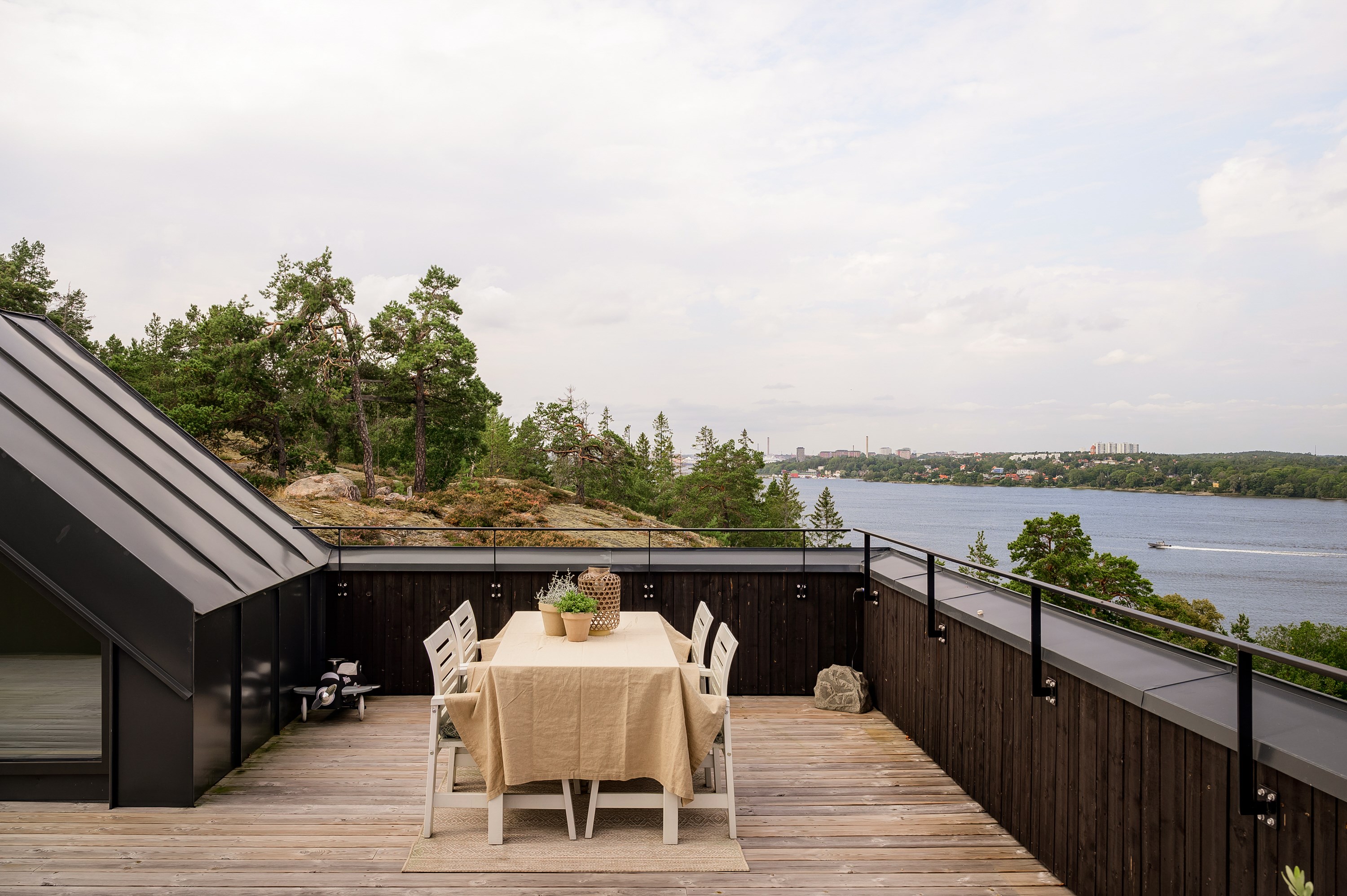 Bostadsbild från Skurusundsvägen 107, Såld i Skuru, Nacka