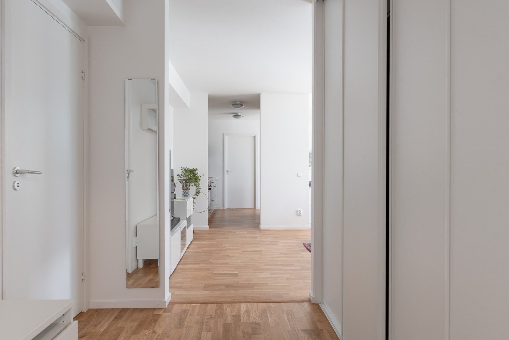 Bostadsbild från Neptungatan 4, Såld i Öster Mälarstrand, Västerås