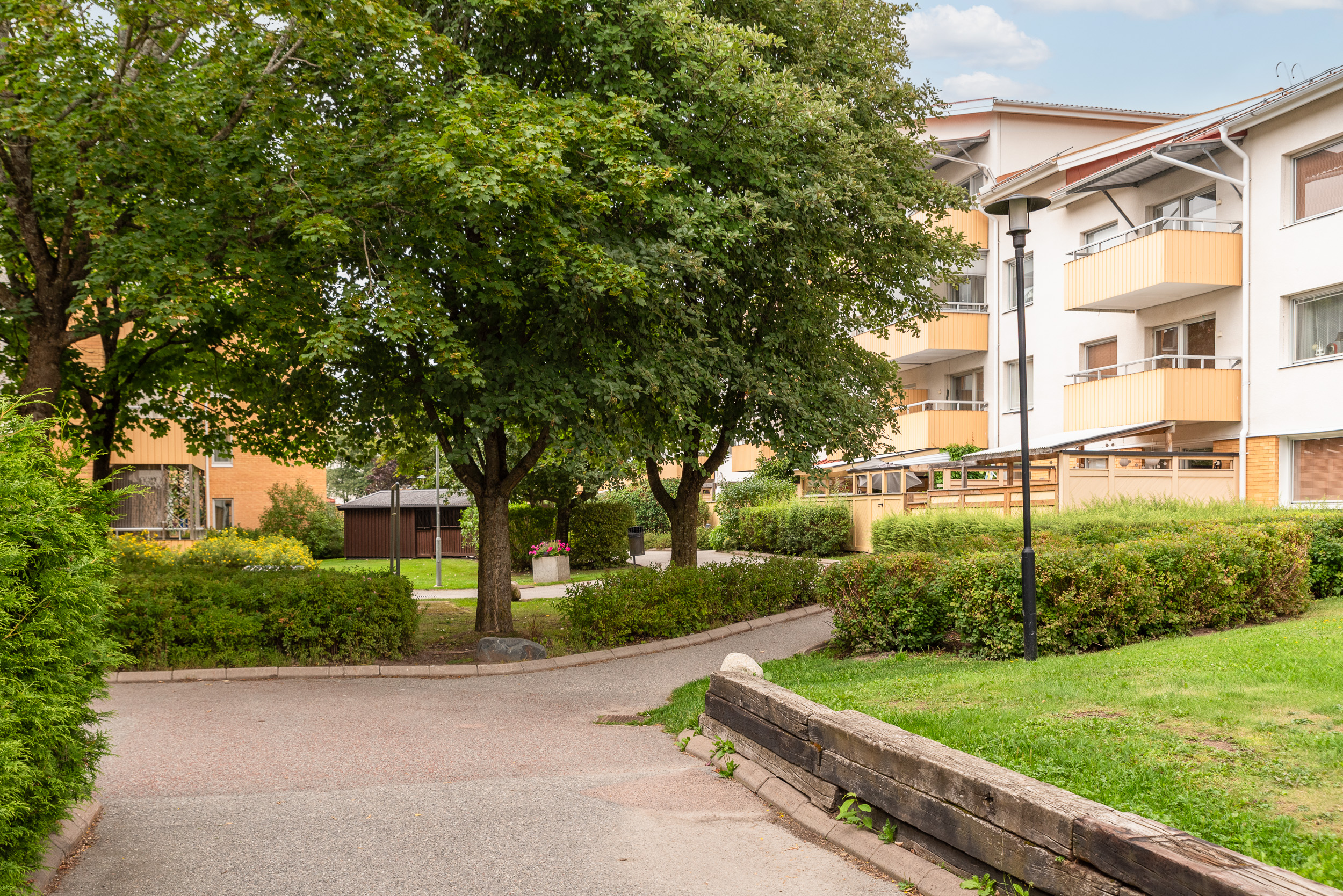 Bostadsbild från Knotavägen 23, Såld i Bjurhovda, Västerås