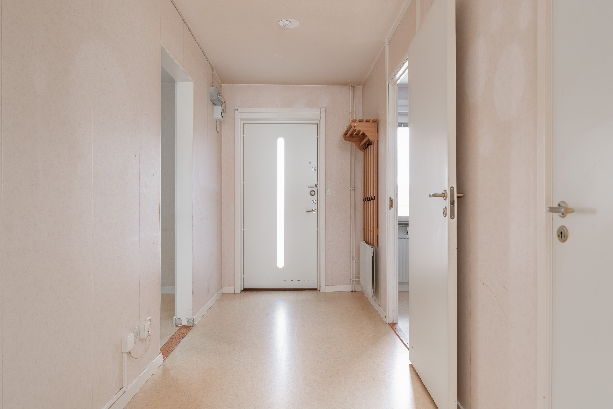 Bostadsbild från Knotavägen 23, Såld i Bjurhovda, Västerås