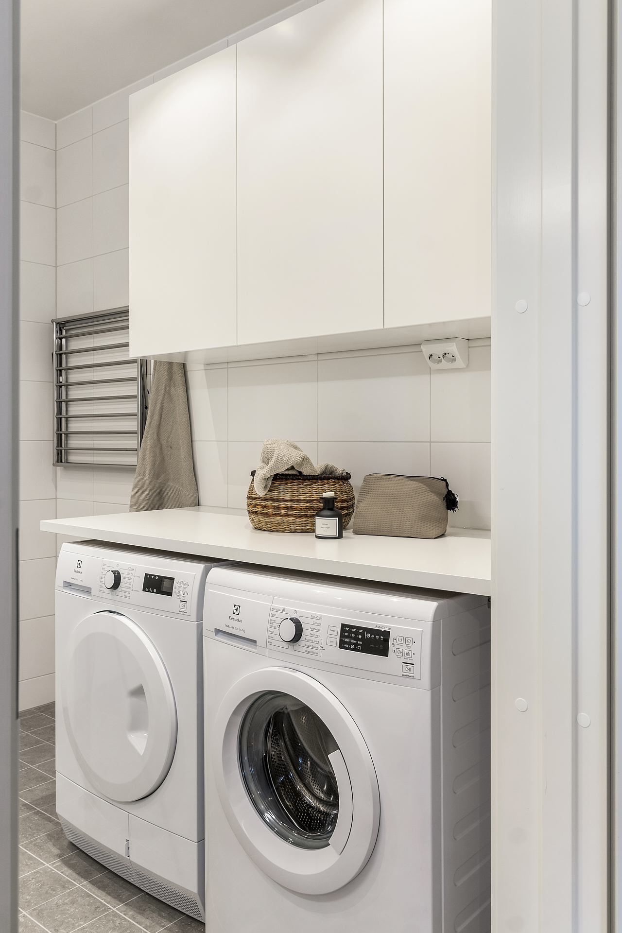 Bostadsbild från Tujagatan 9, Såld i Skiljebo, Västerås