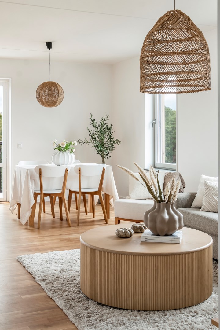 Bostadsbild från Tujagatan 9, Såld i Skiljebo, Västerås