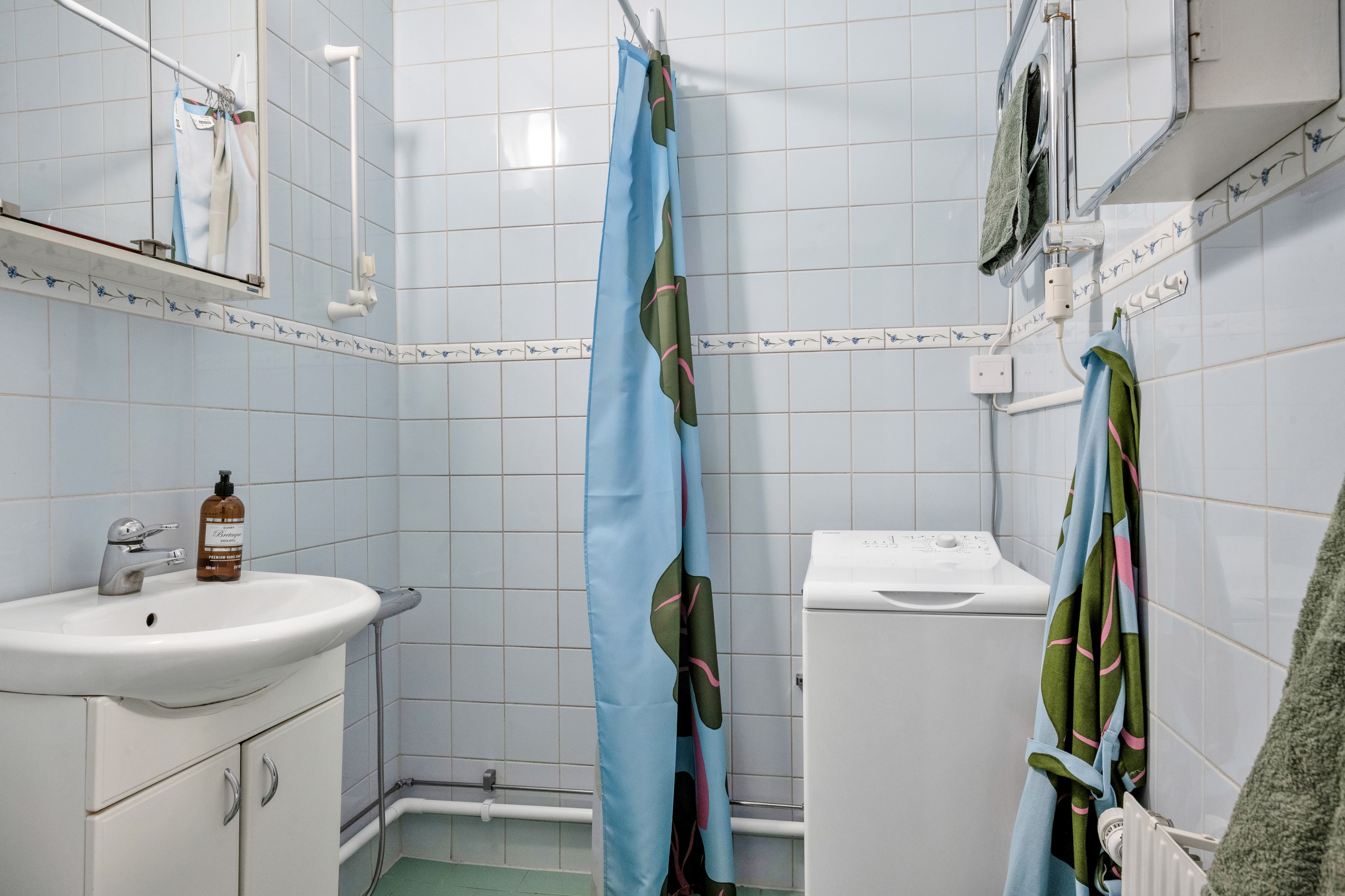 Bostadsbild från Tiundagatan 53, Till salu i Luthagen, Uppsala