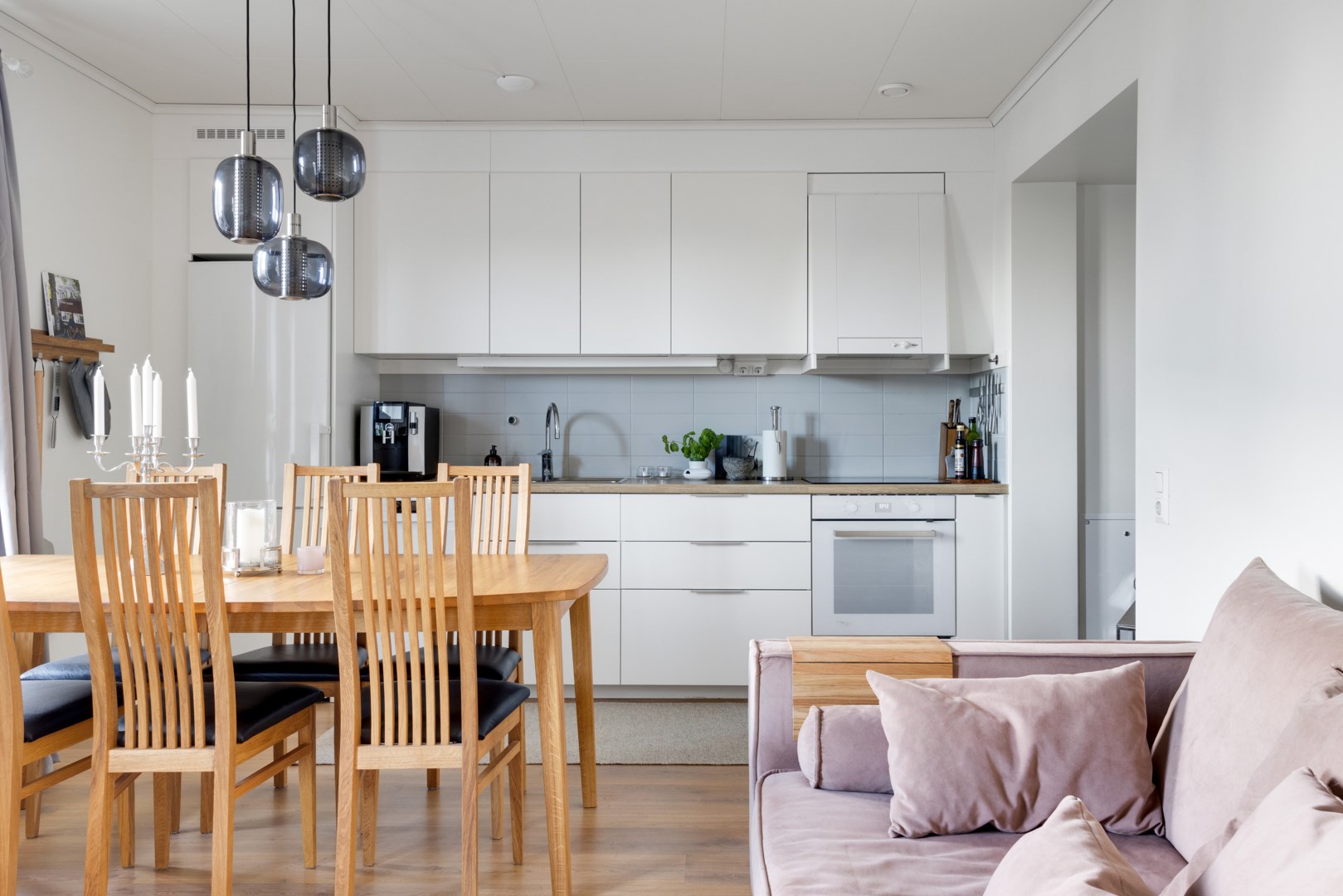 Bostadsbild från Regnmolnsvägen 8A, Kommande i Fullerö, Uppsala