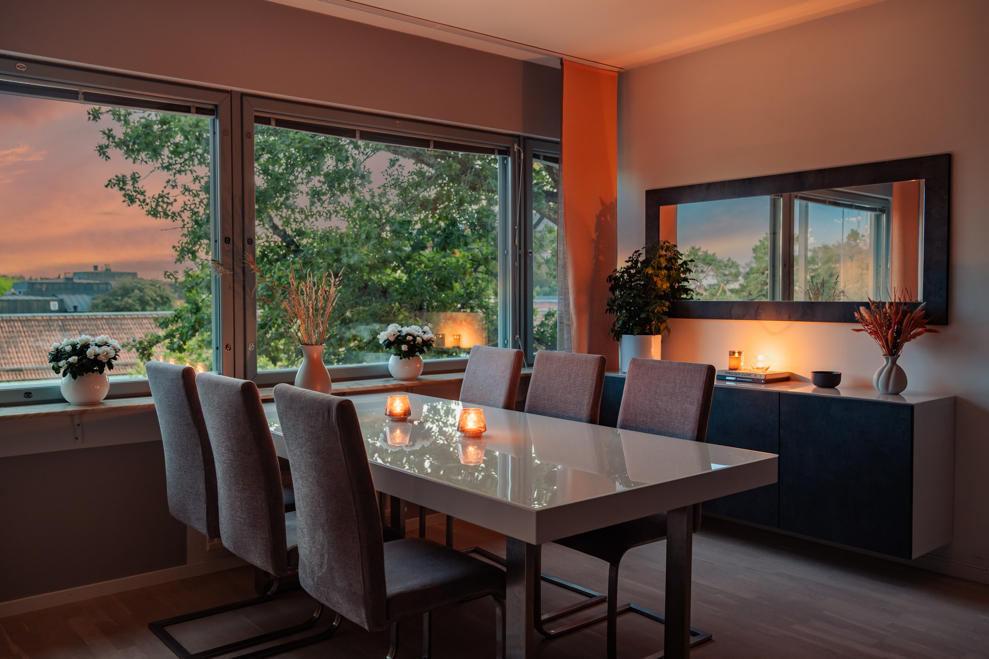 Bostadsbild från Tallidsvägen 2, Såld i Finntorp, Nacka