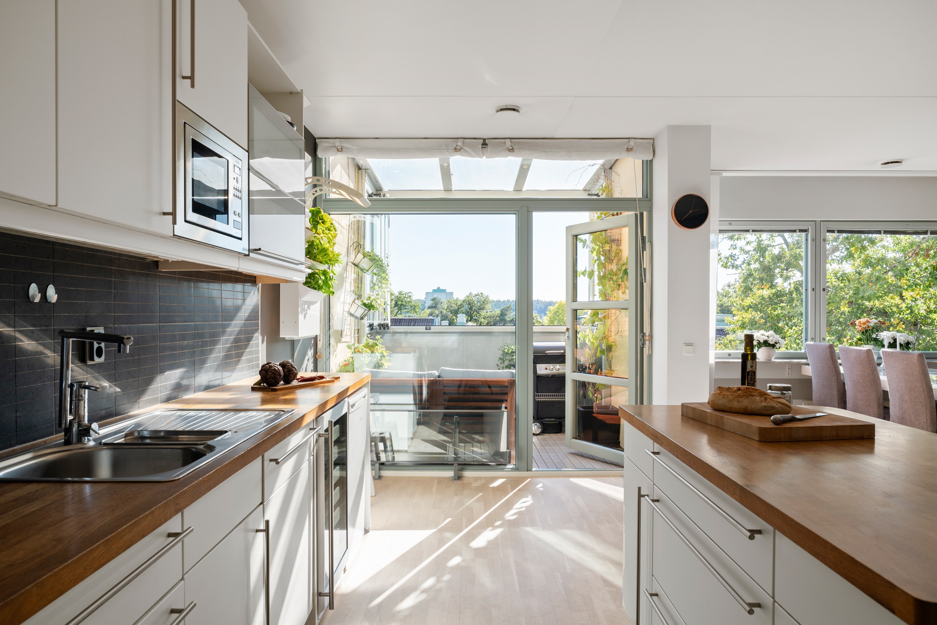 Bostadsbild från Tallidsvägen 2, Såld i Finntorp, Nacka