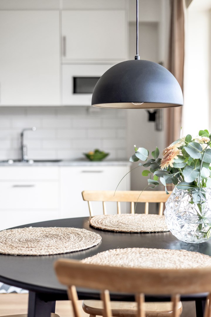 Bostadsbild från Meteorvägen 26, Till salu i Fullerö, Uppsala