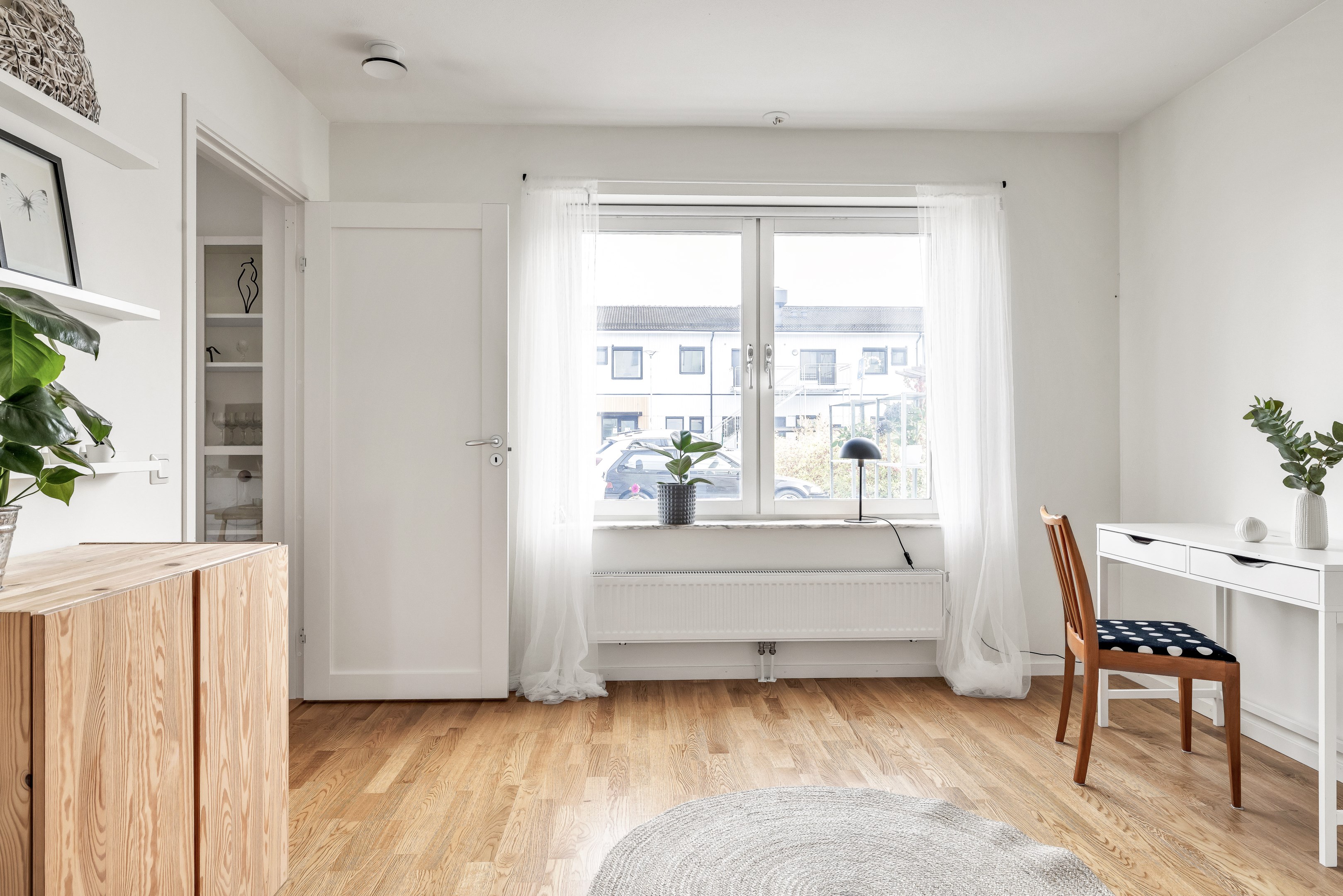 Bostadsbild från Meteorvägen 26, Till salu i Fullerö, Uppsala