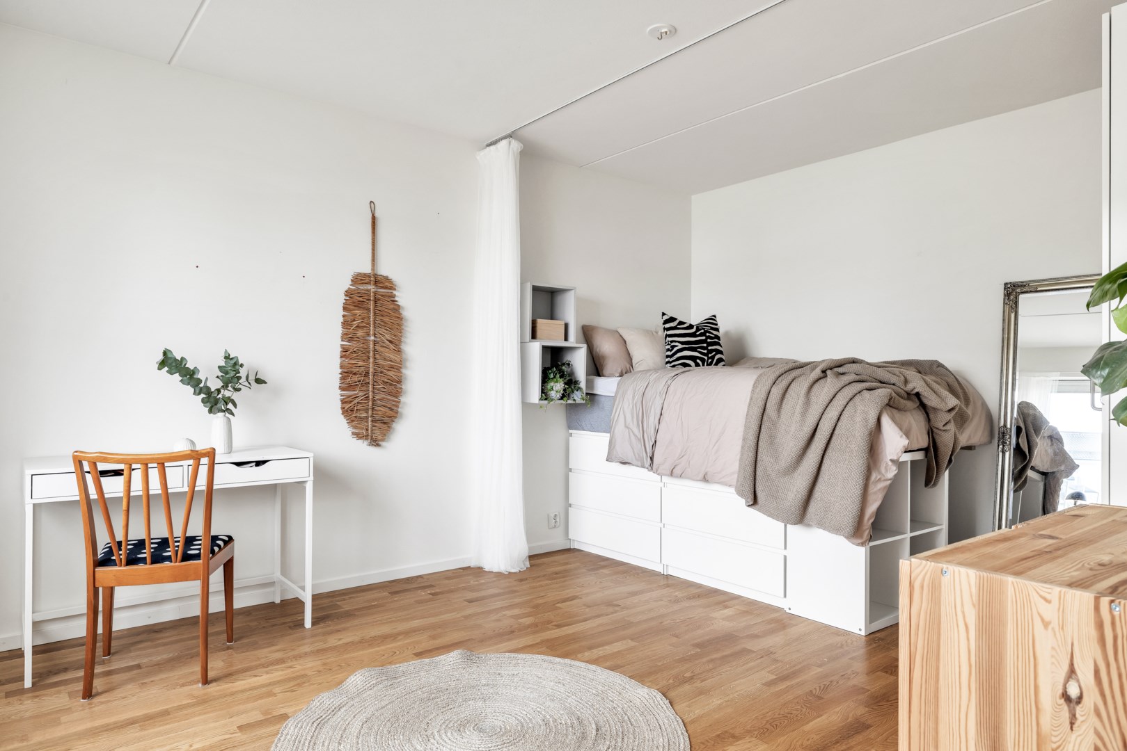 Bostadsbild från Meteorvägen 26, Till salu i Fullerö, Uppsala