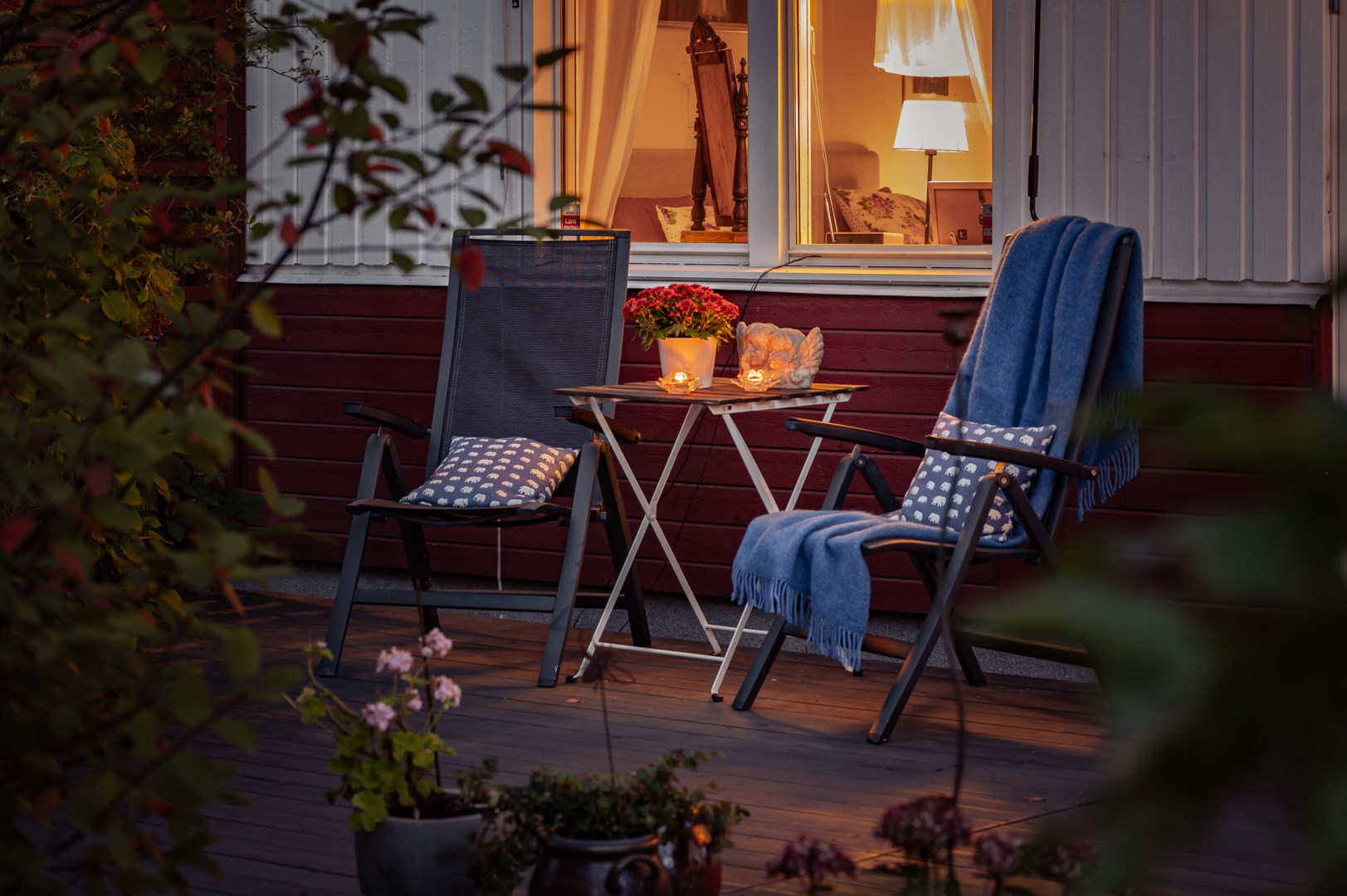 Bostadsbild från Ljuskärrsvägen 68, Såld i Ljuskärrsberget - Saltsjöbaden, Nacka