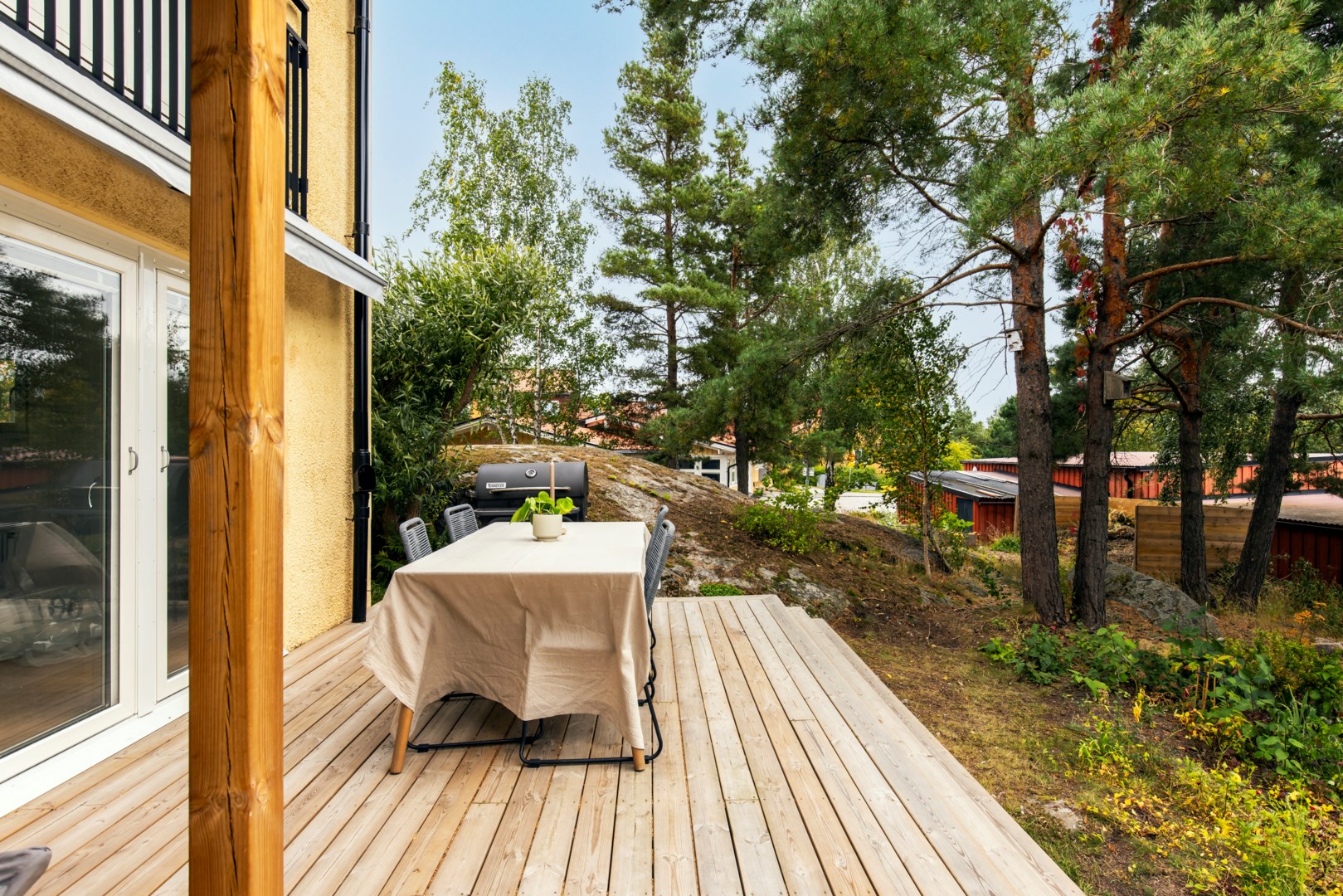 Bostadsbild från Björkholmsvägen 103, Såld i Östra Orminge, Nacka