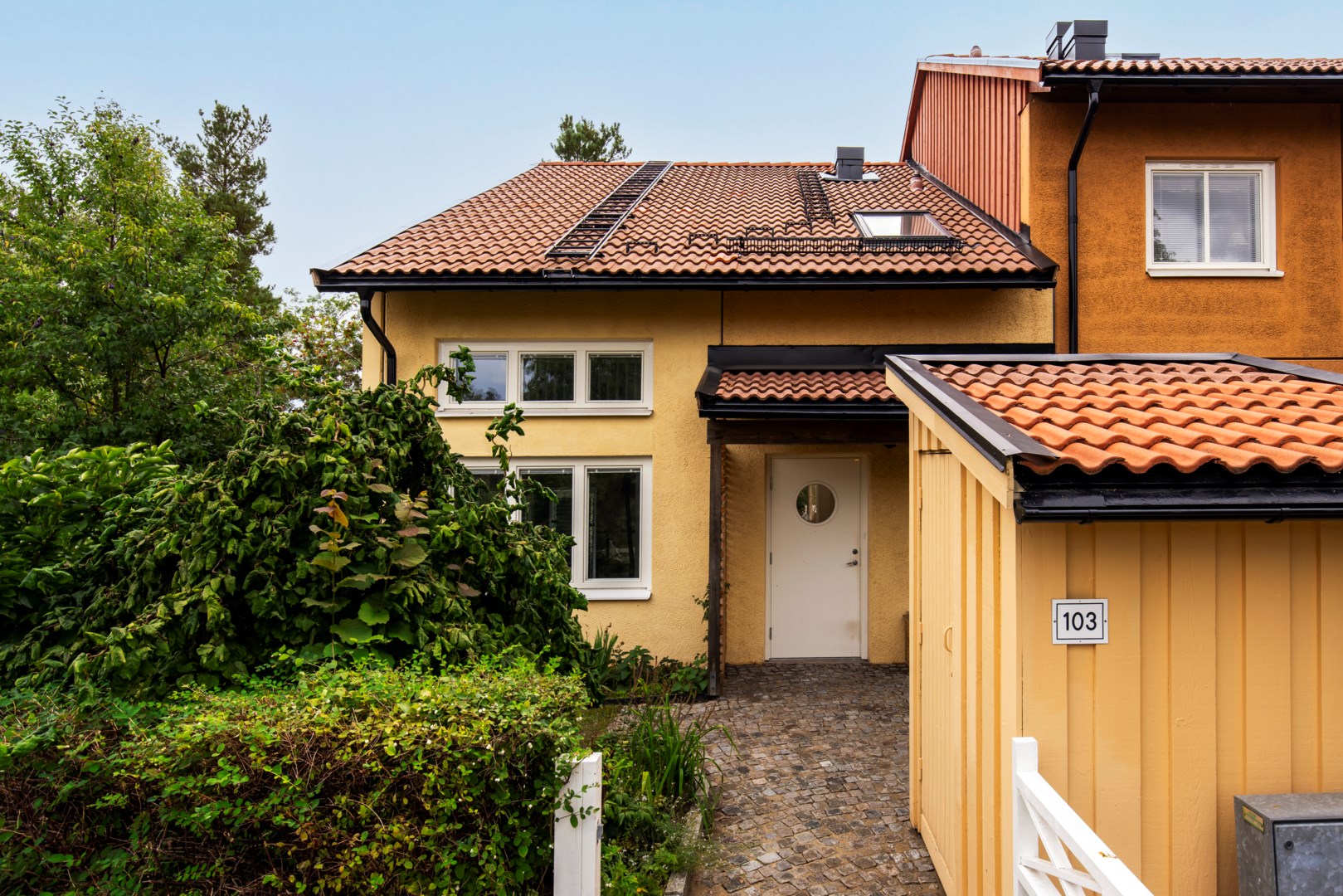 Bostadsbild från Björkholmsvägen 103, Såld i Östra Orminge, Nacka