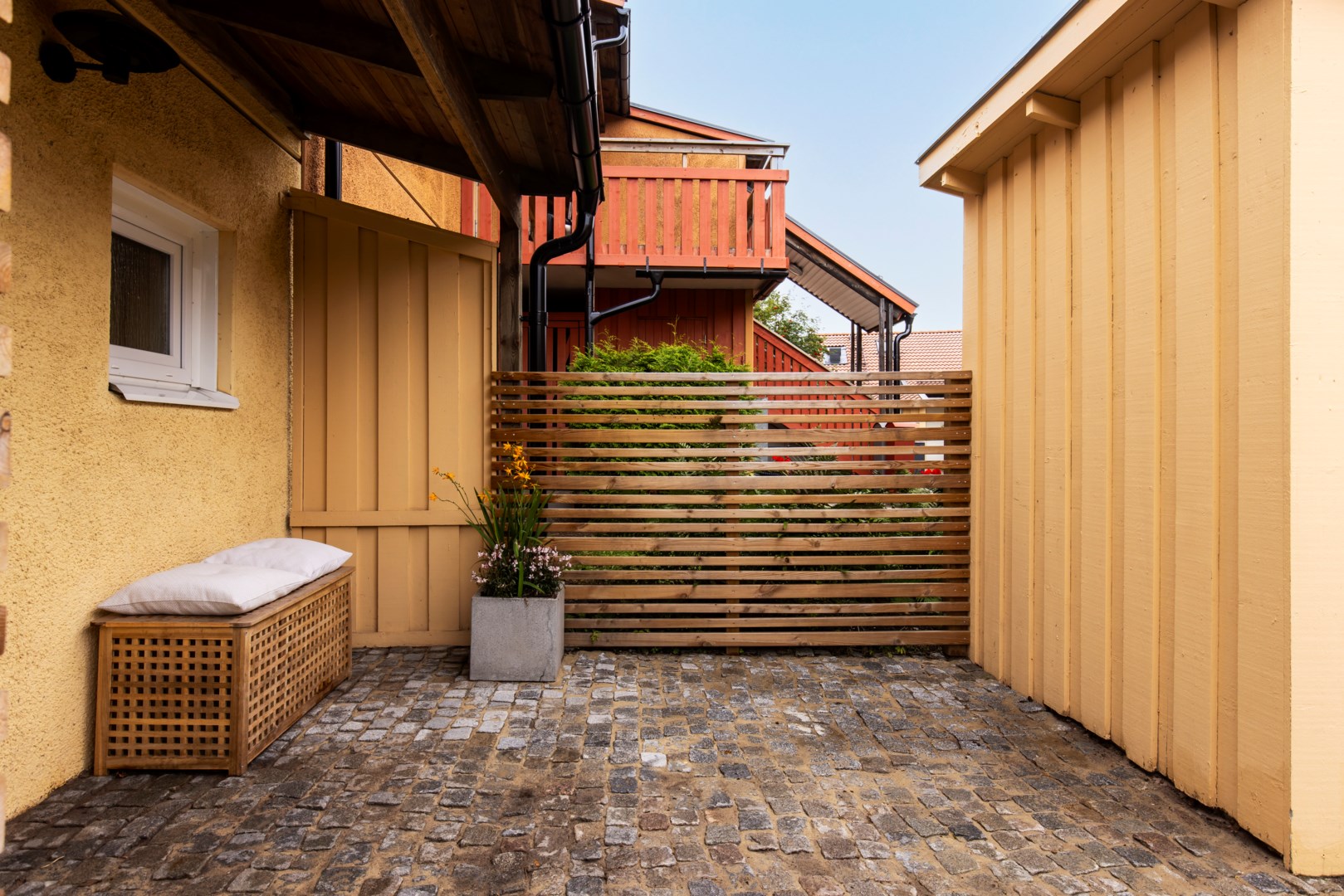 Bostadsbild från Björkholmsvägen 103, Såld i Östra Orminge, Nacka