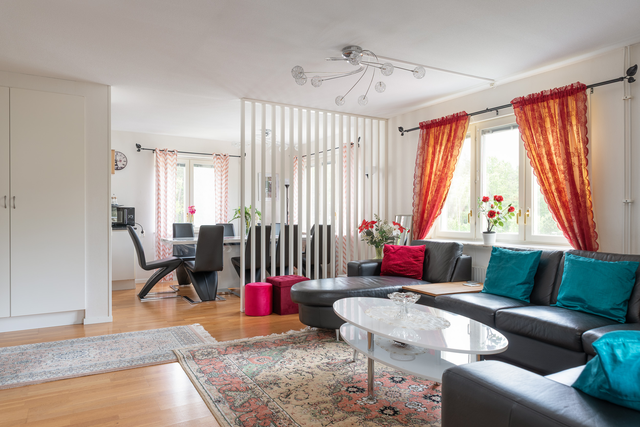 Bostadsbild från Skogsduvevägen 5, Till salu i Råby, Västerås