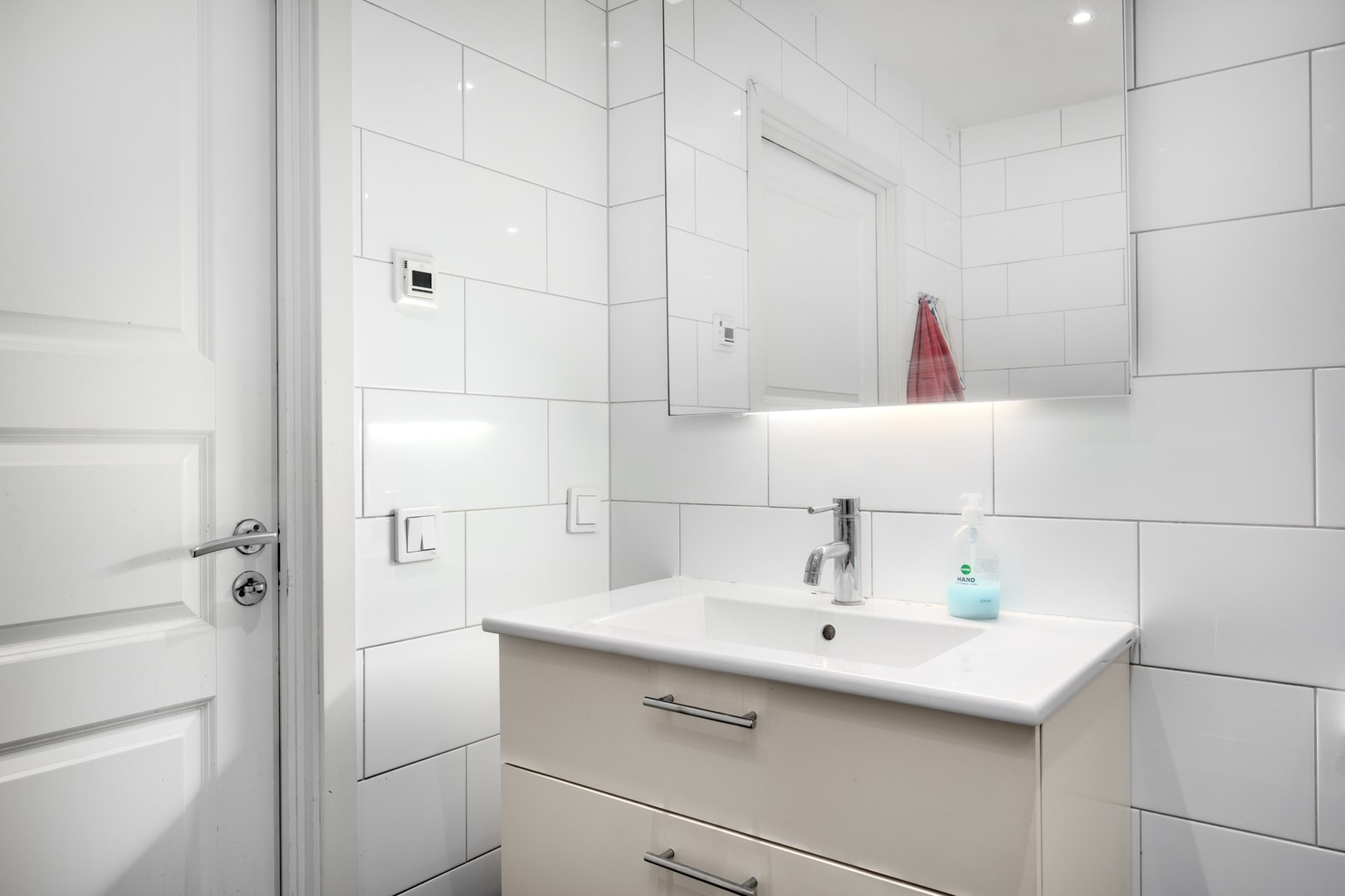 Bostadsbild från Skarpövägen 13, Såld i Västra Orminge, Nacka