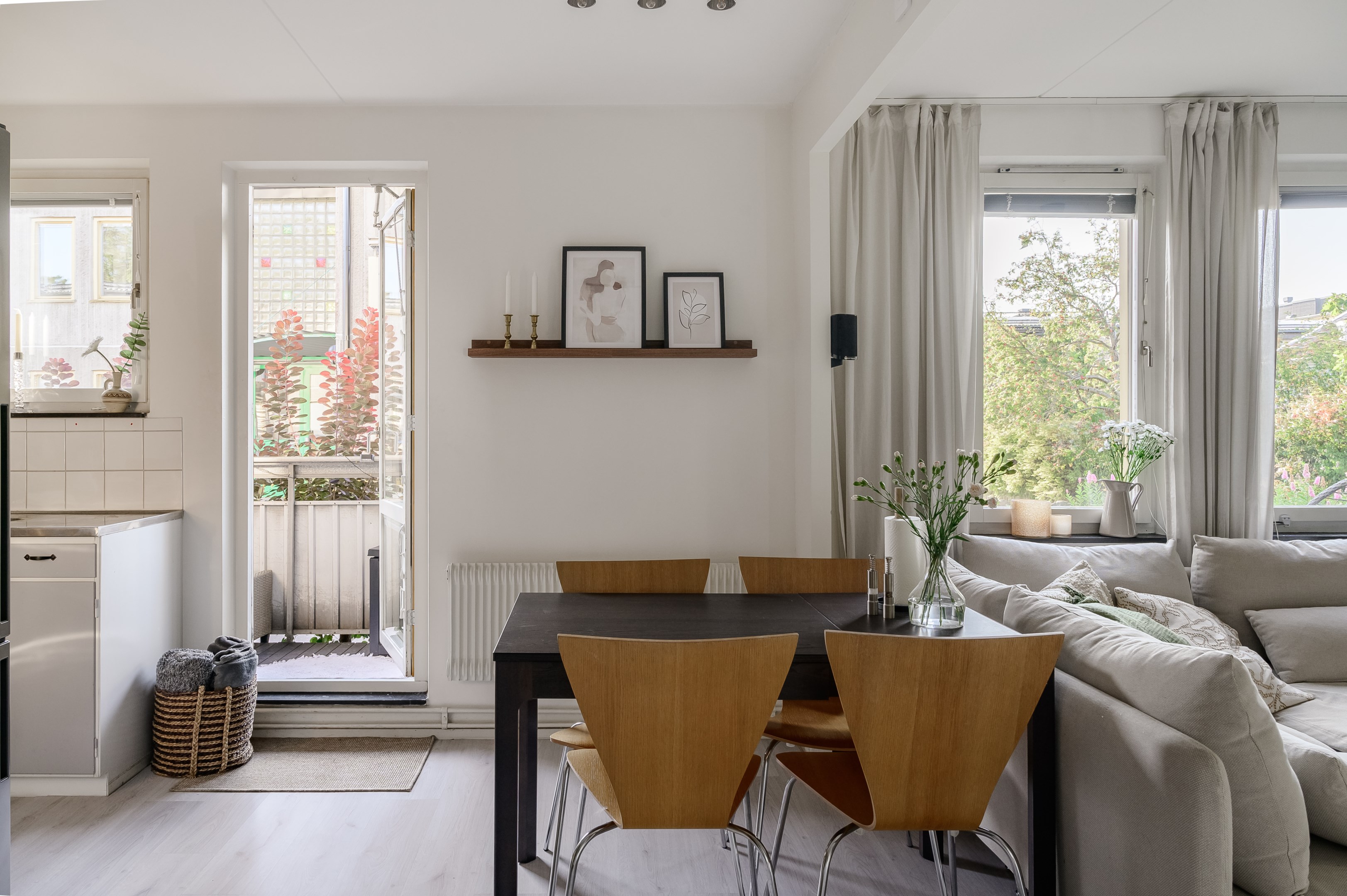 Bostadsbild från Edövägen 18B, Såld i Västra Orminge, Nacka