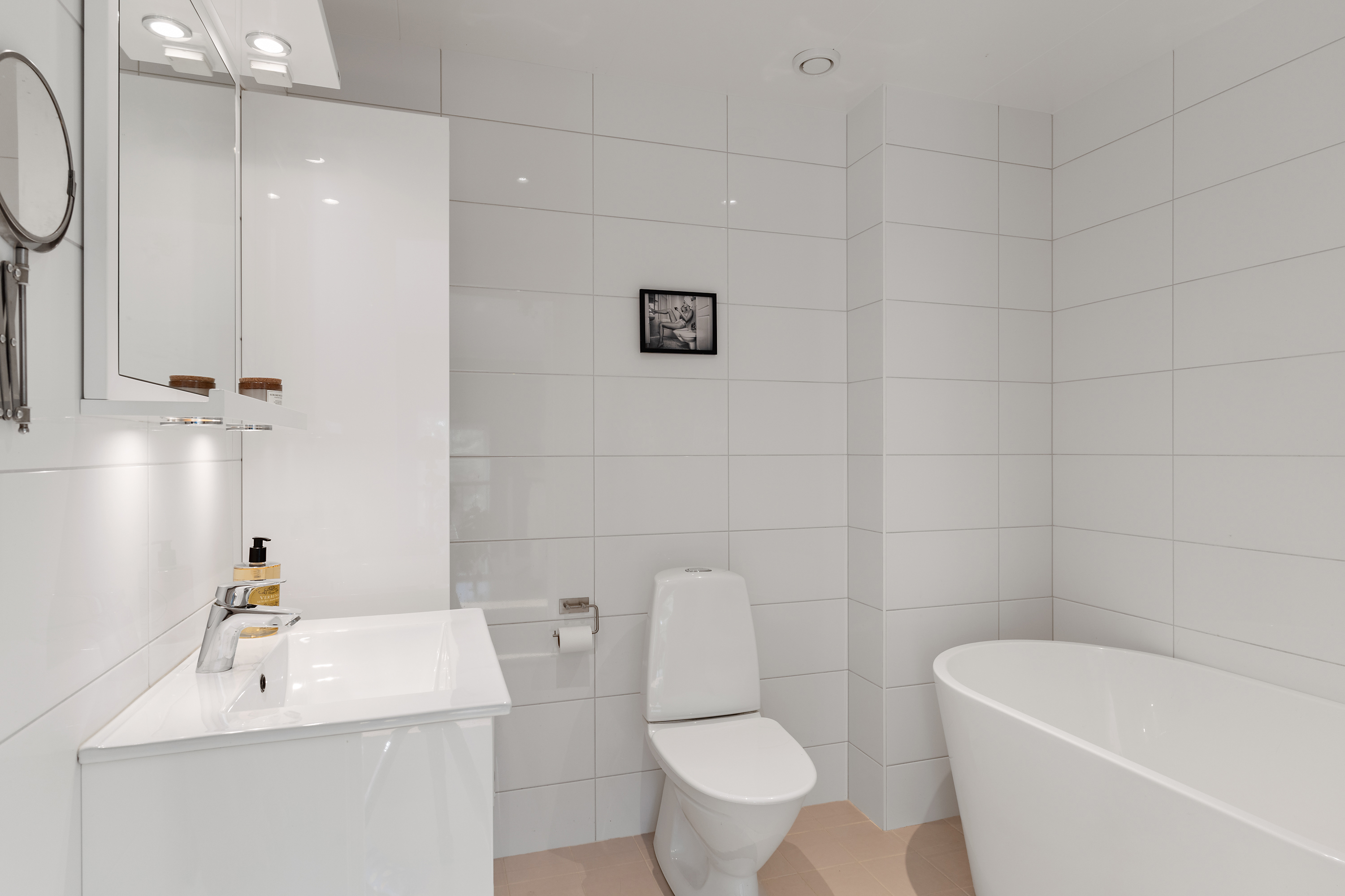 Bostadsbild från Enbacken 2B, Såld i Eriksvik, Nacka