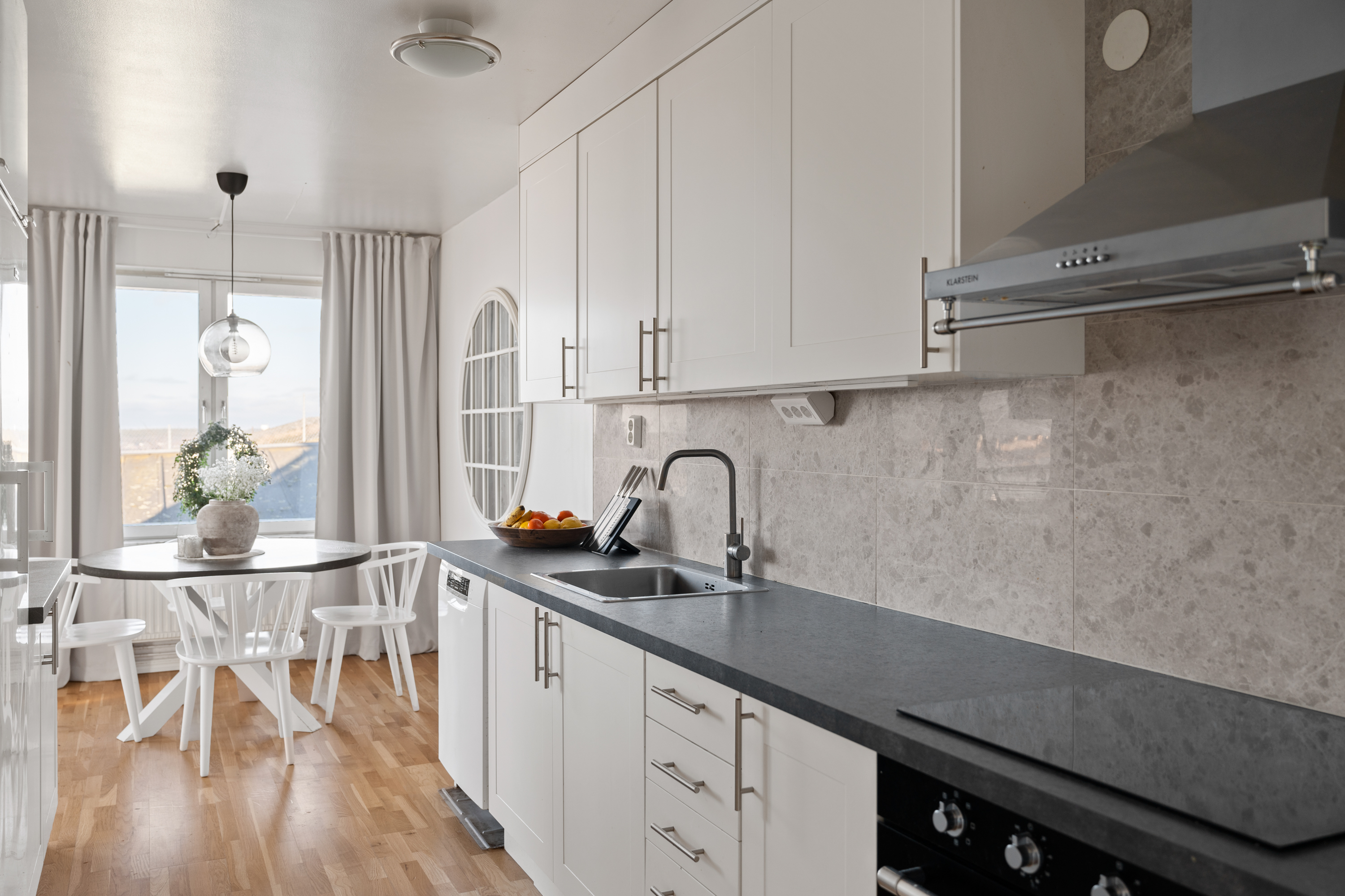 Bostadsbild från Jakobsdalsvägen 27, Såld i Nacka Strand, Nacka