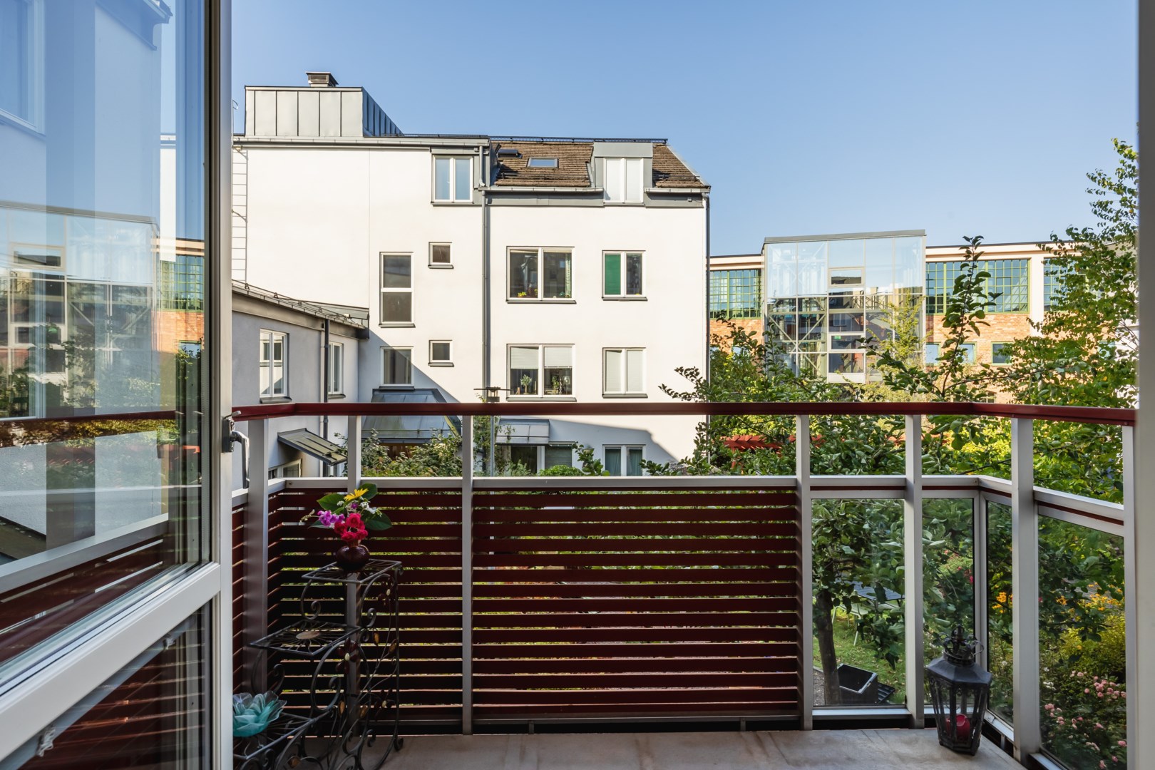 Bostadsbild från Buddes gränd 12, Såld i Järla sjö, Nacka