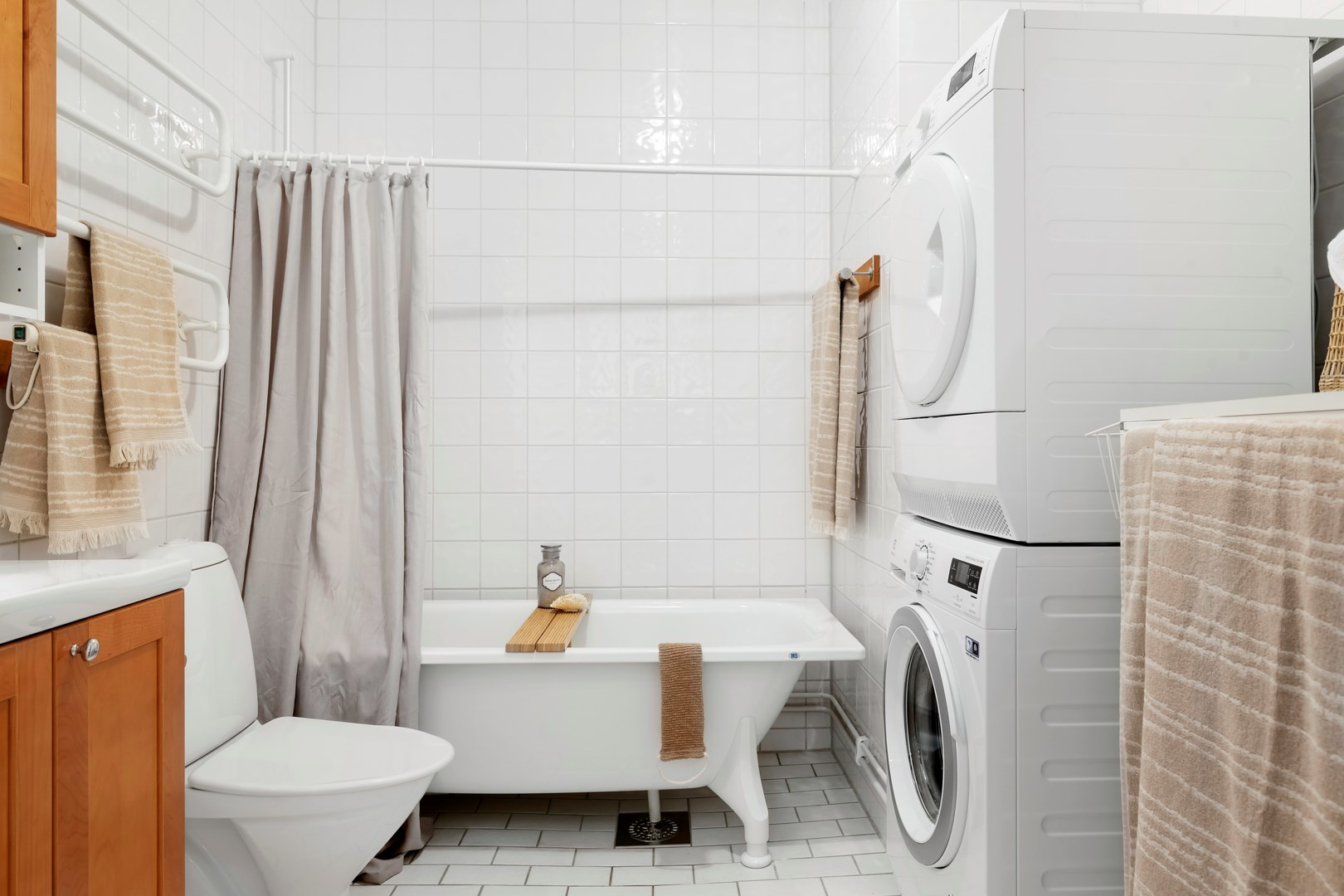 Bostadsbild från Vaksalagatan 18B, Såld i Centrum, Uppsala