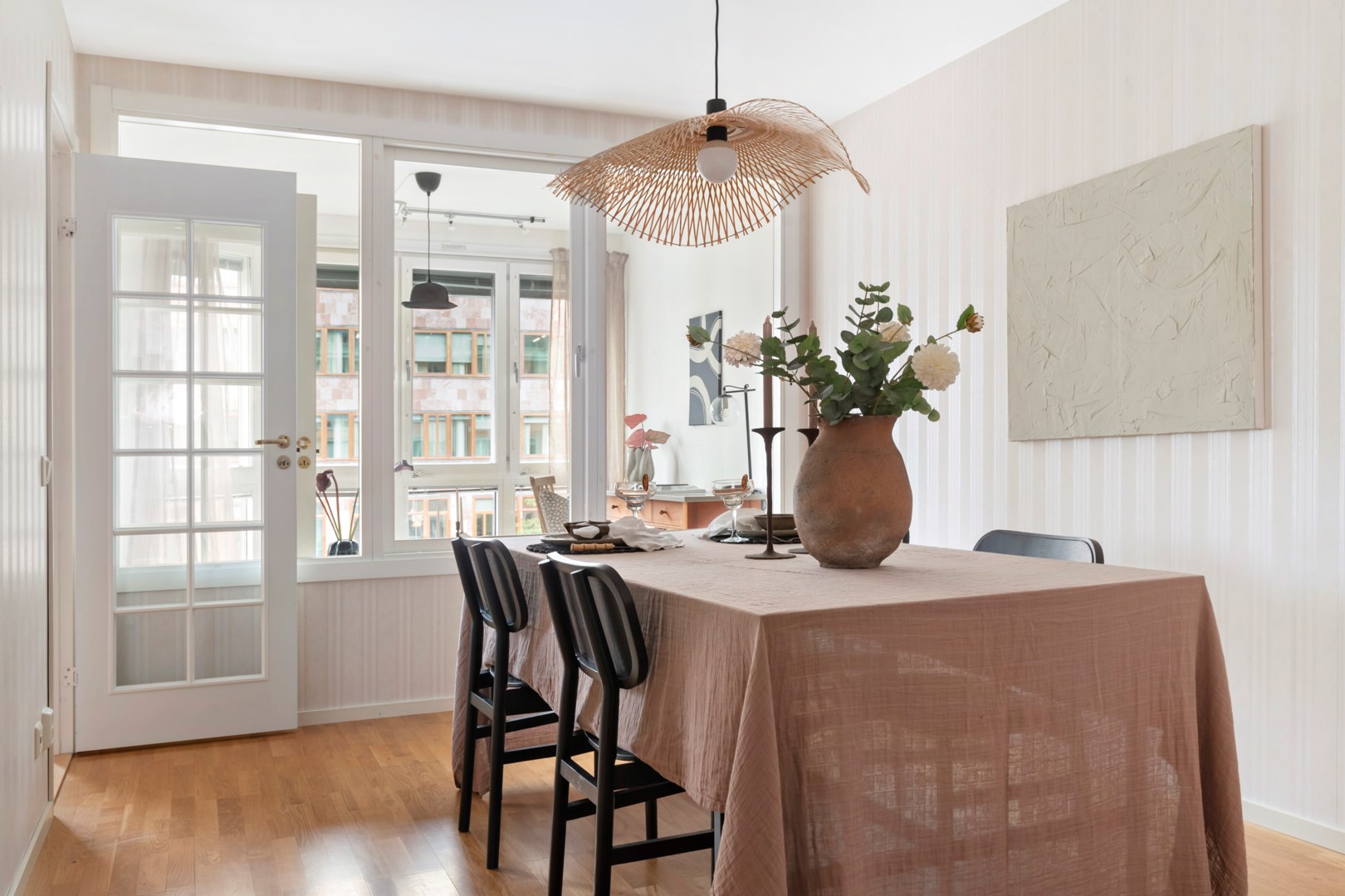 Bostadsbild från Vaksalagatan 18B, Såld i Centrum, Uppsala