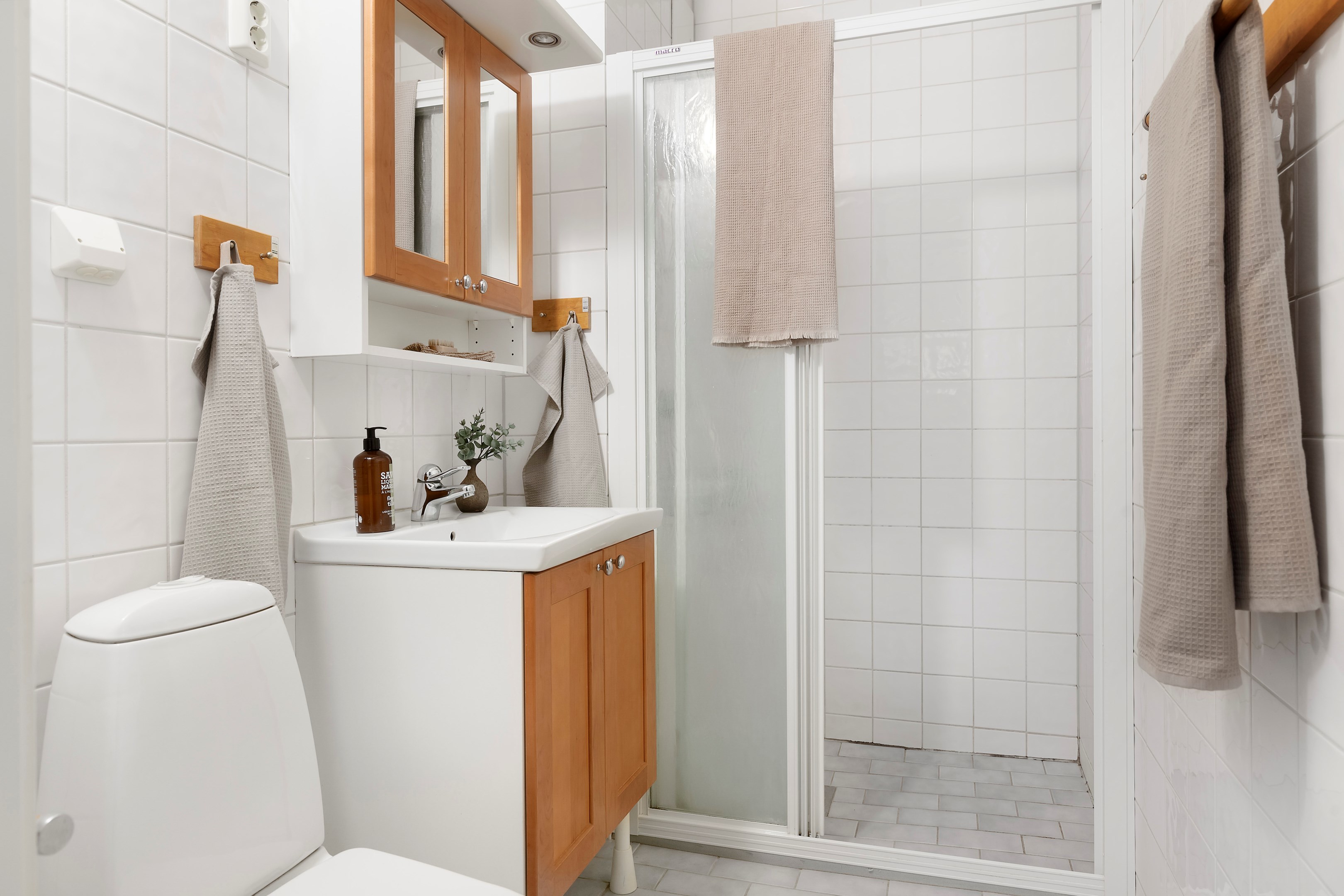 Bostadsbild från Vaksalagatan 18B, Såld i Centrum, Uppsala