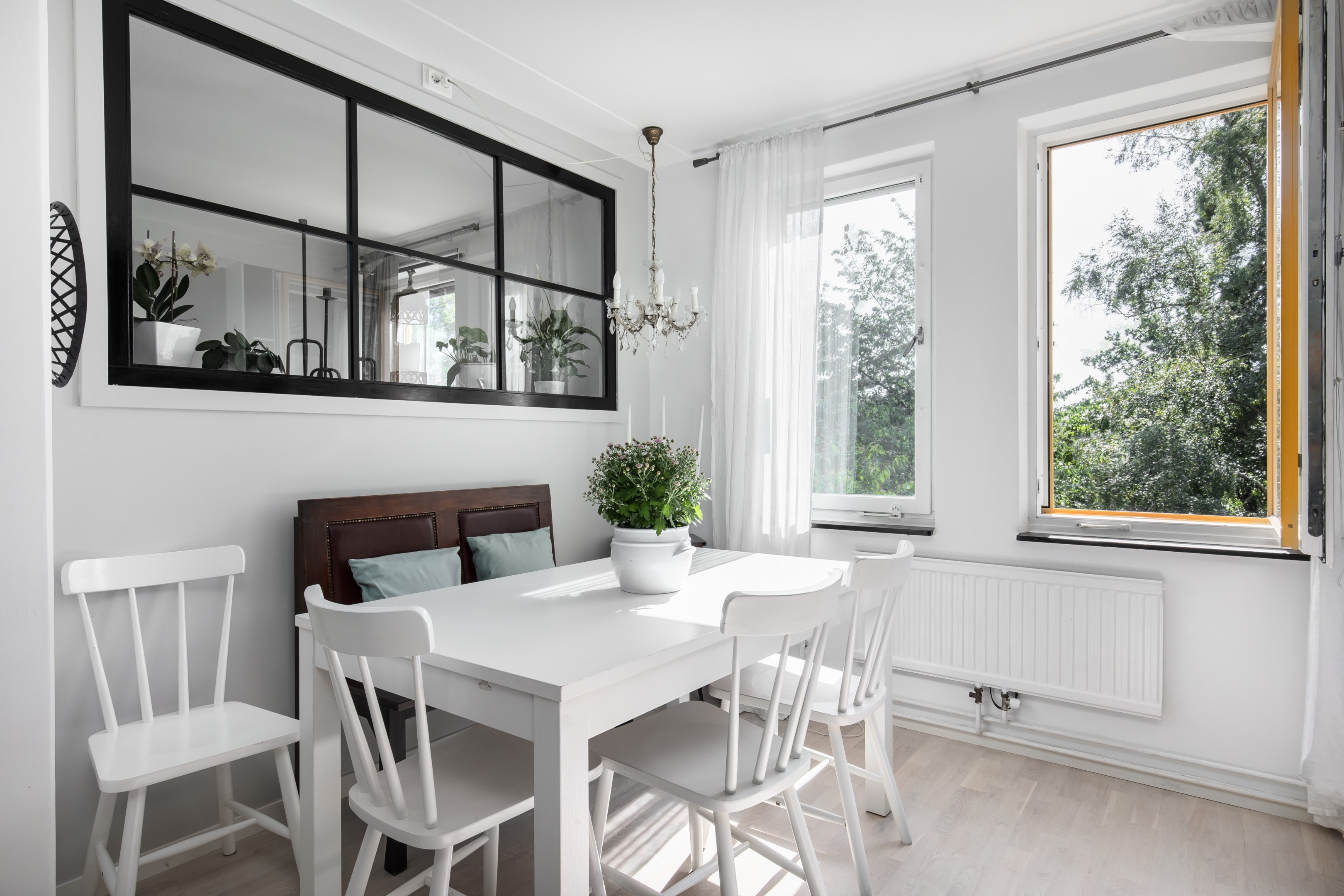 Bostadsbild från Ormingeringen 36, Såld i Västra Orminge, Nacka