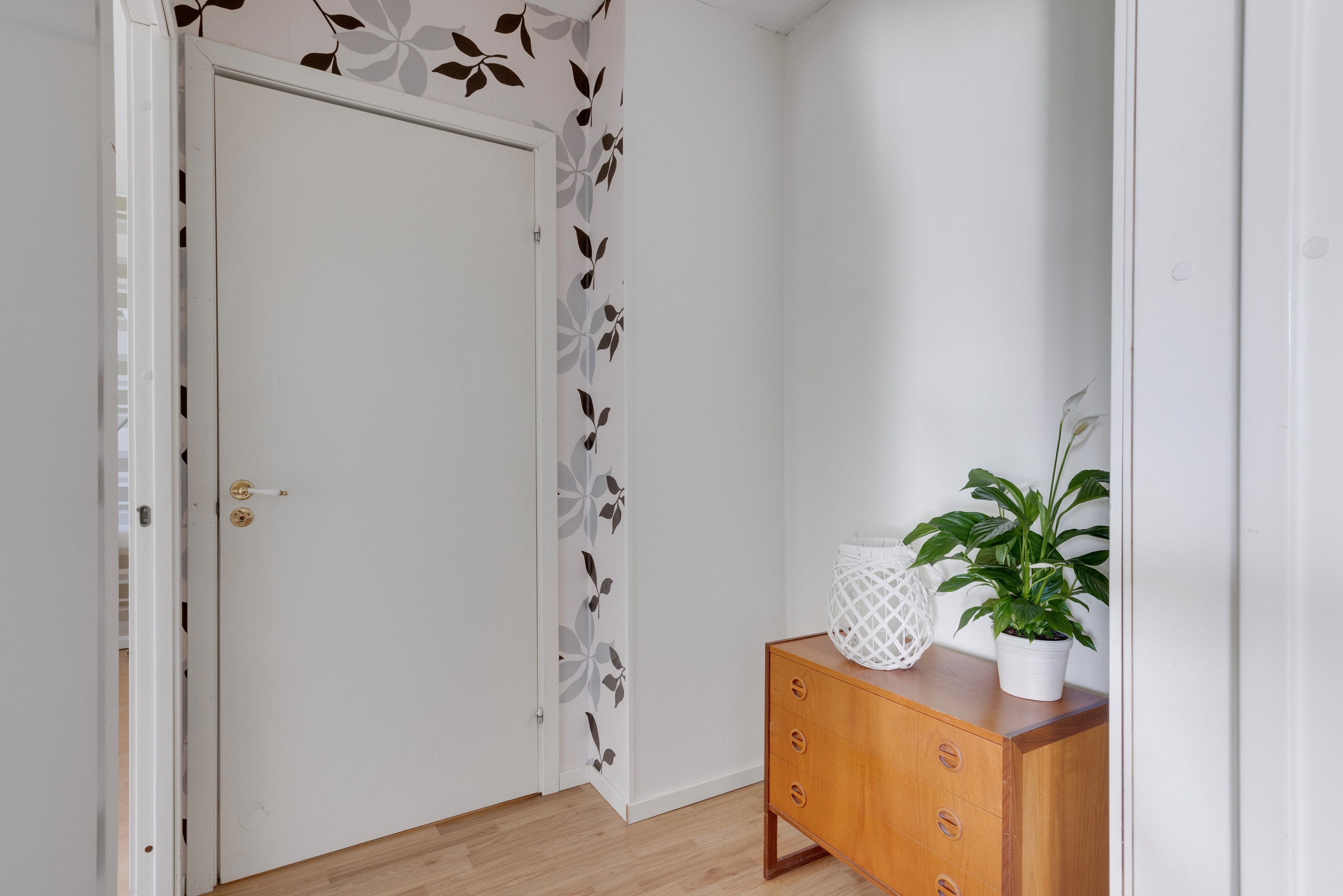 Bostadsbild från Gräslöksgatan 26, Såld i Årsta, Uppsala