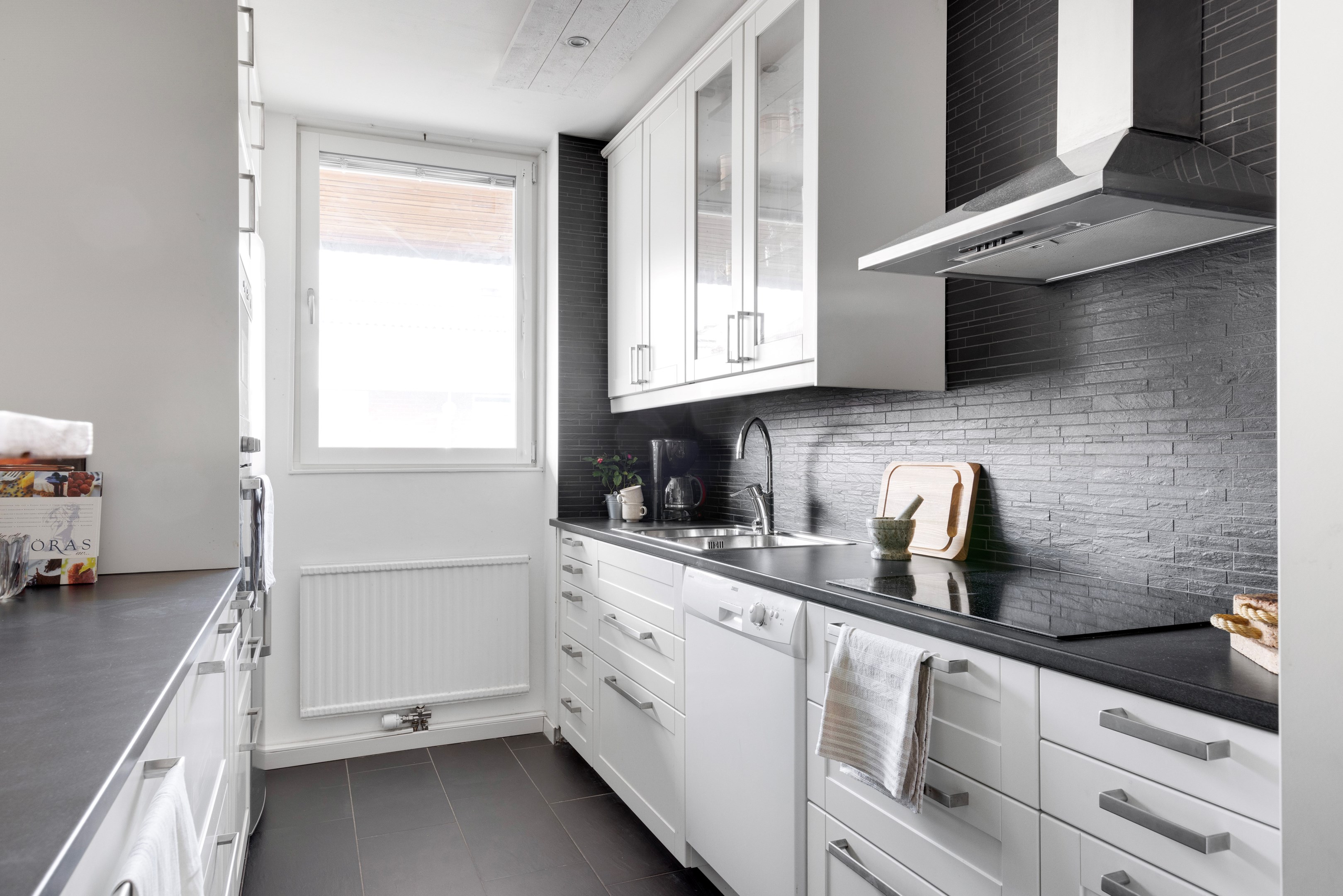 Bostadsbild från Gräslöksgatan 26, Såld i Årsta, Uppsala