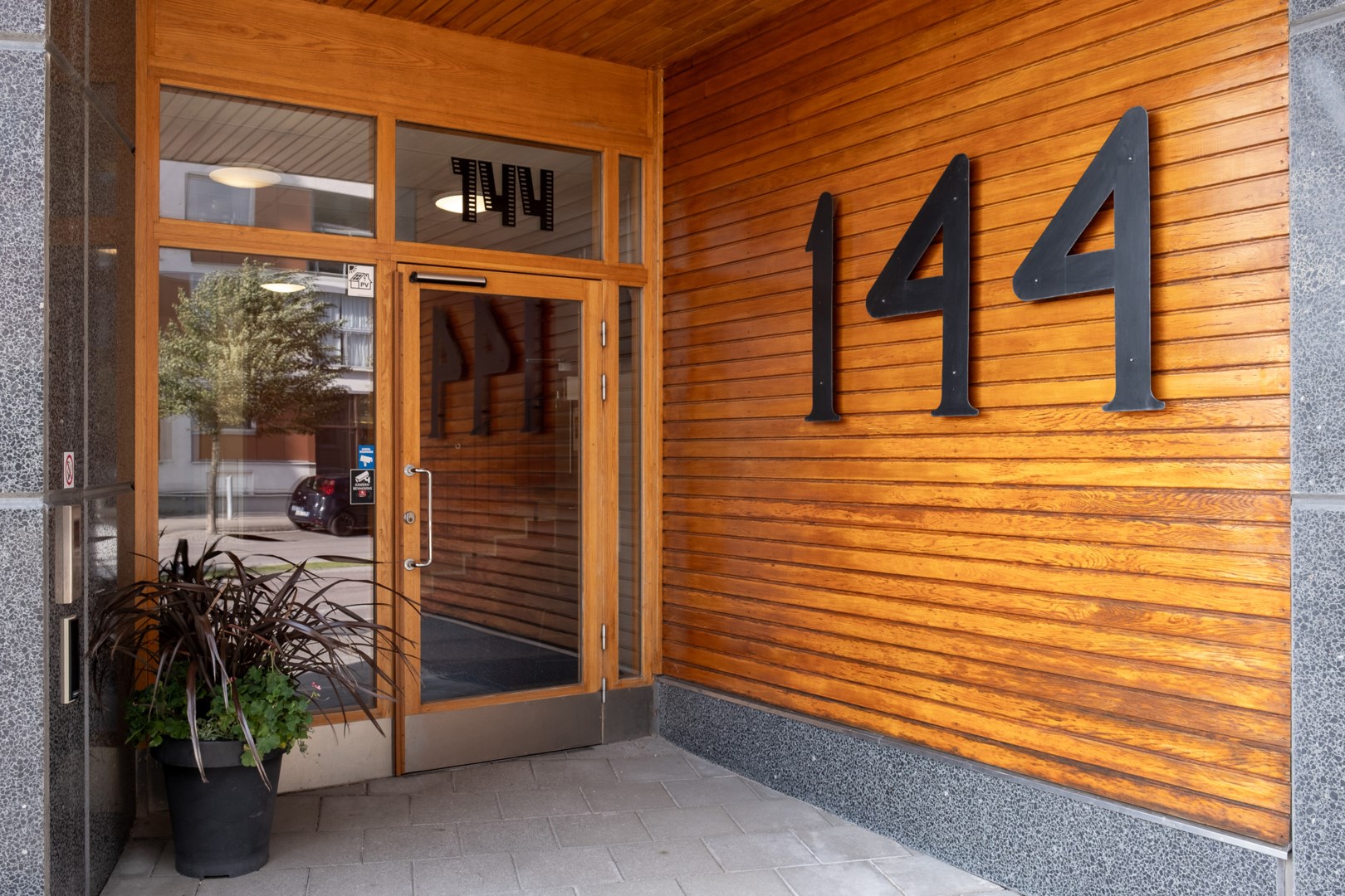 Bostadsbild från Öster Mälarstrands allé 144, Såld i Öster Mälarstrand, Västerås