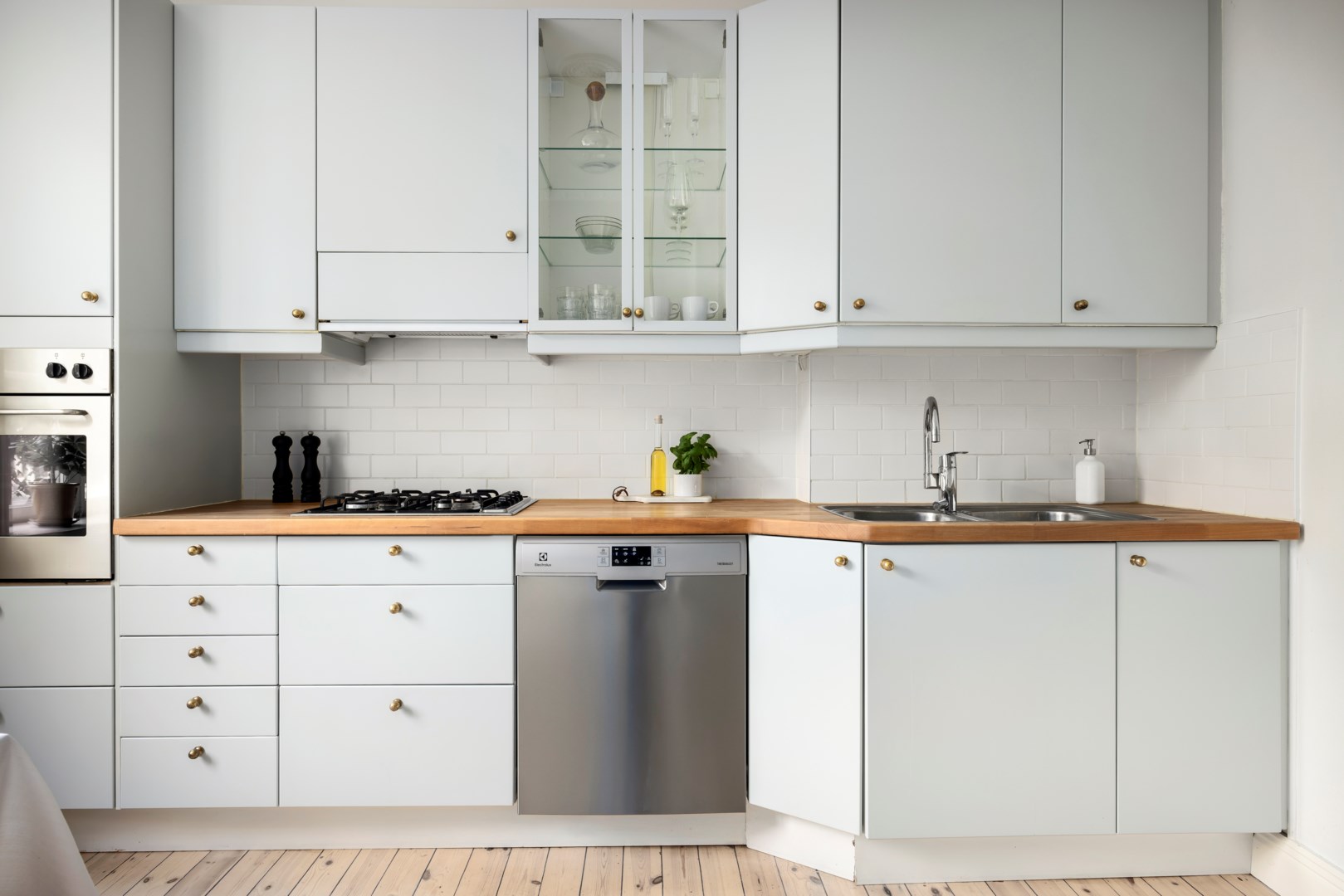 Bostadsbild från Torbjörn klockares gata 19, 1tr, Såld i Vasastan - Röda Bergen, Stockholm