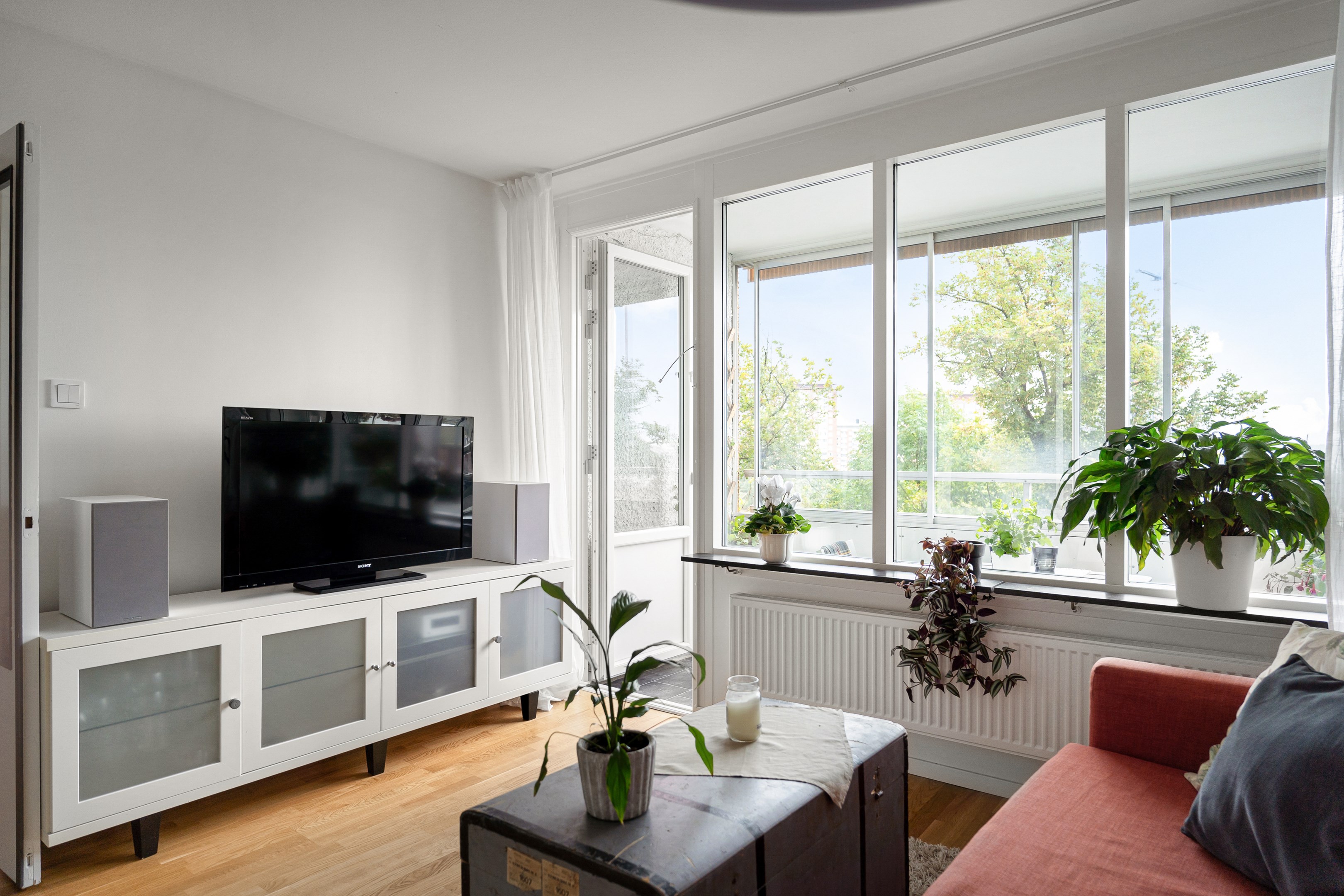 Bostadsbild från Henriksdalsringen 93, Såld i Henriksdalsberget, Nacka