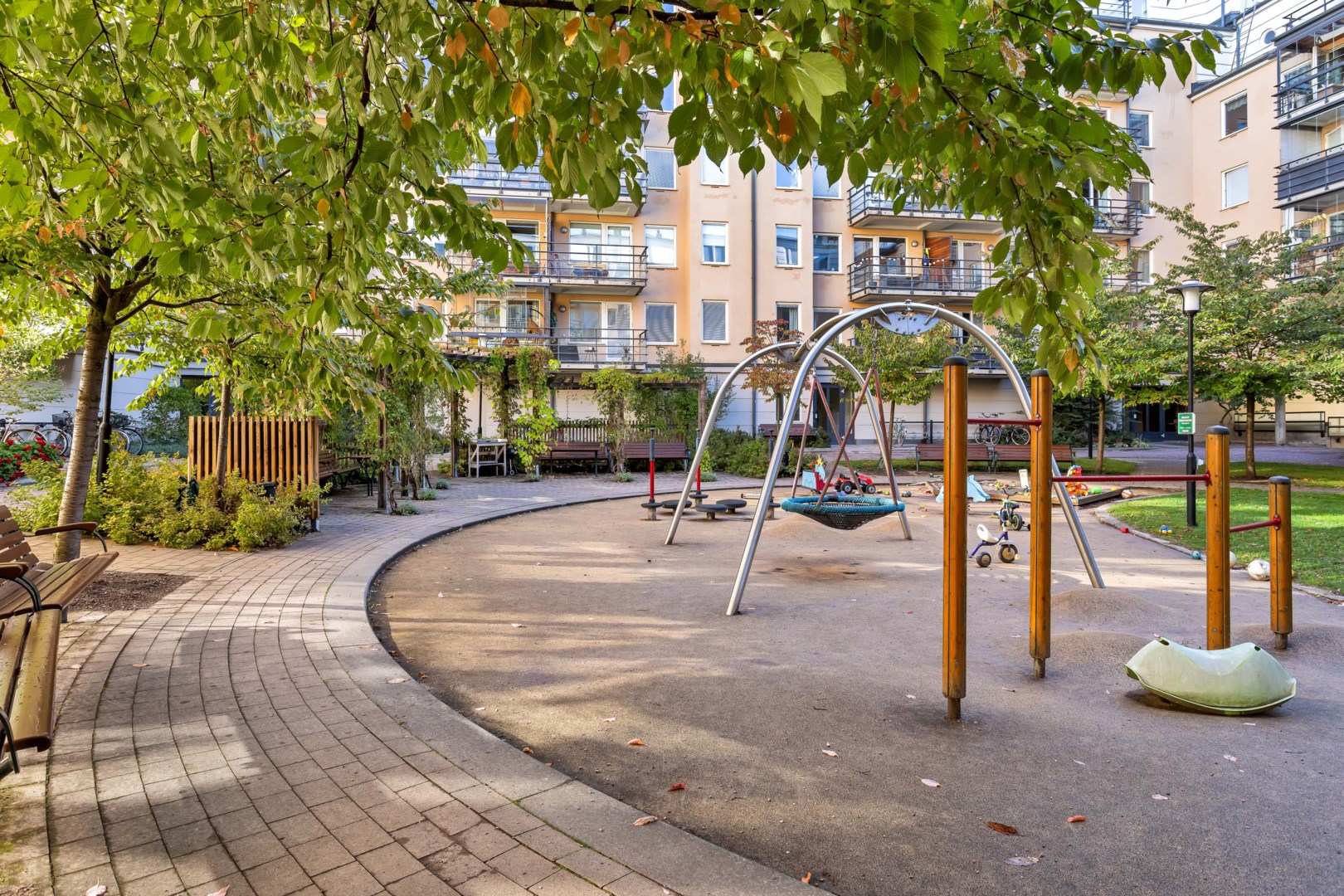 Bostadsbild från Islandsgatan 14, Såld i Kungsängen, Uppsala